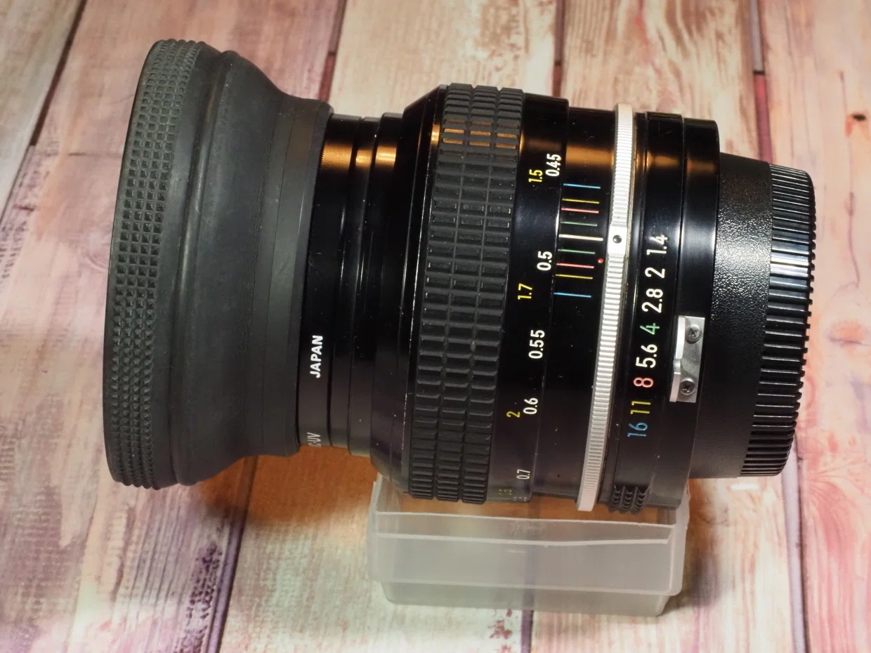 レンズ沼の歩き方」NIKON New Nikkor 50mm F1.4｜saphirinus