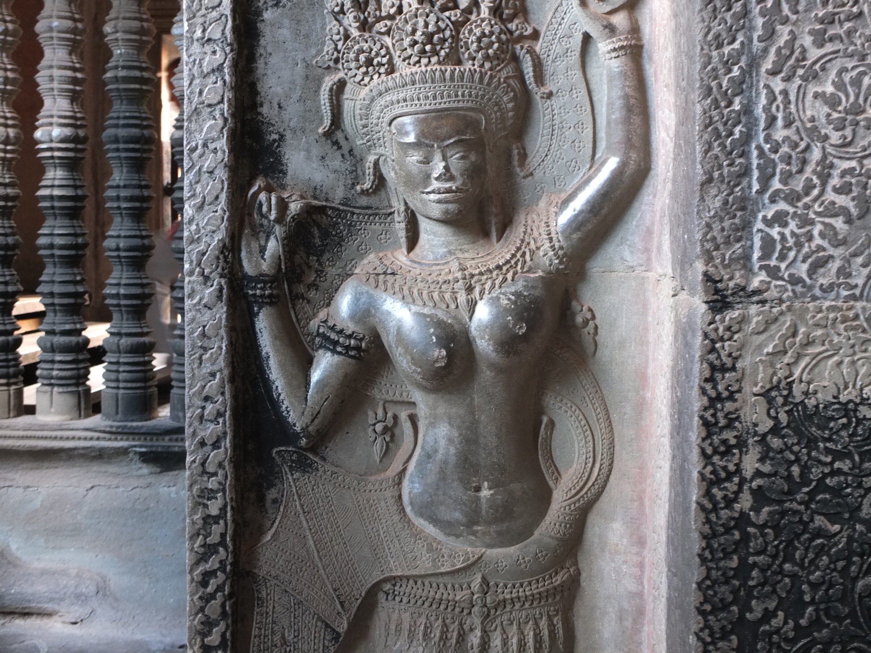 【冬バーゲン★特別送料無料！】 遺跡探訪104】 寒かったアンコールワット初詣 (Angkor Wat 12 絵画