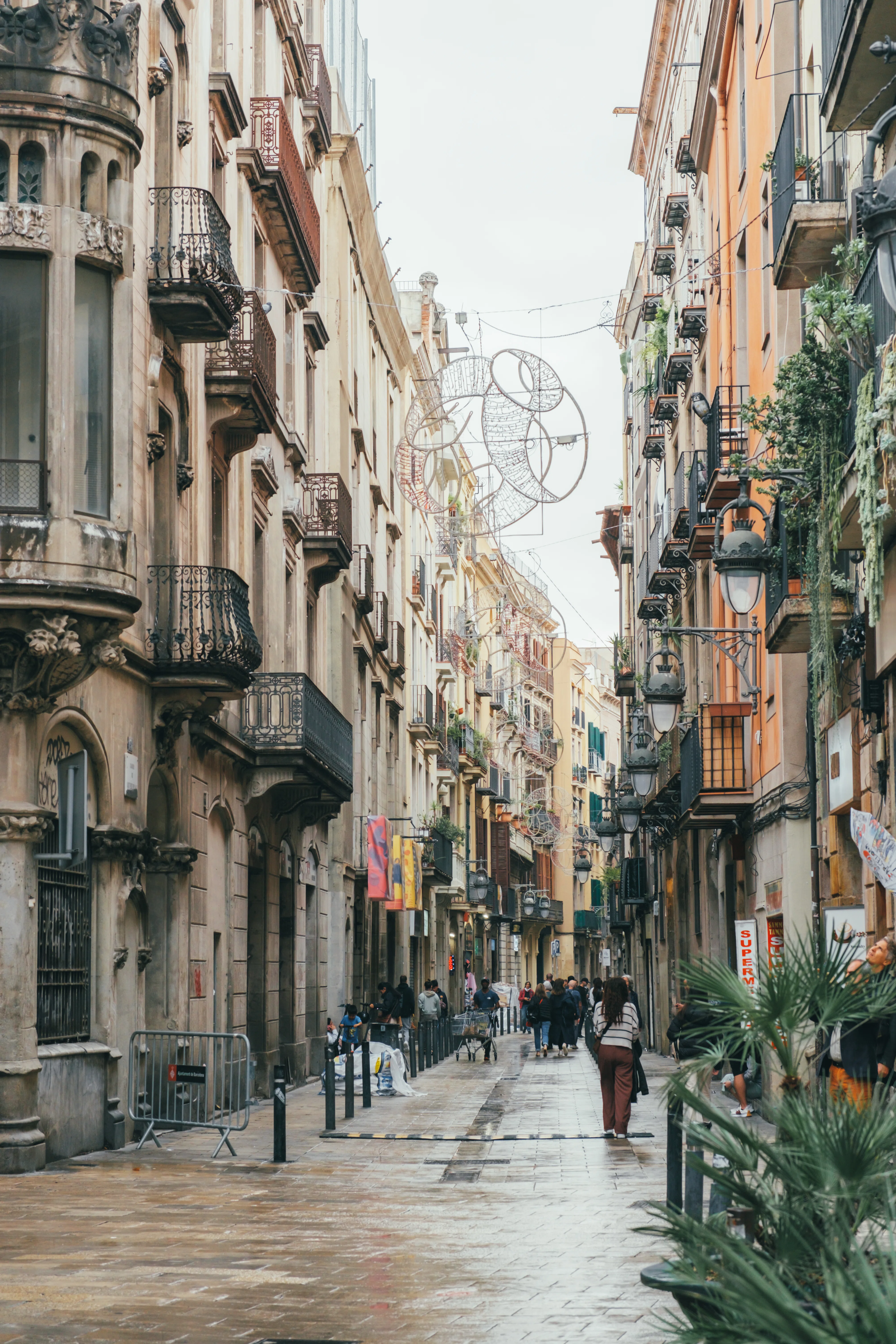 裏路地が美しい 【スペイン🇪🇸バルセロナ】｜Kodai