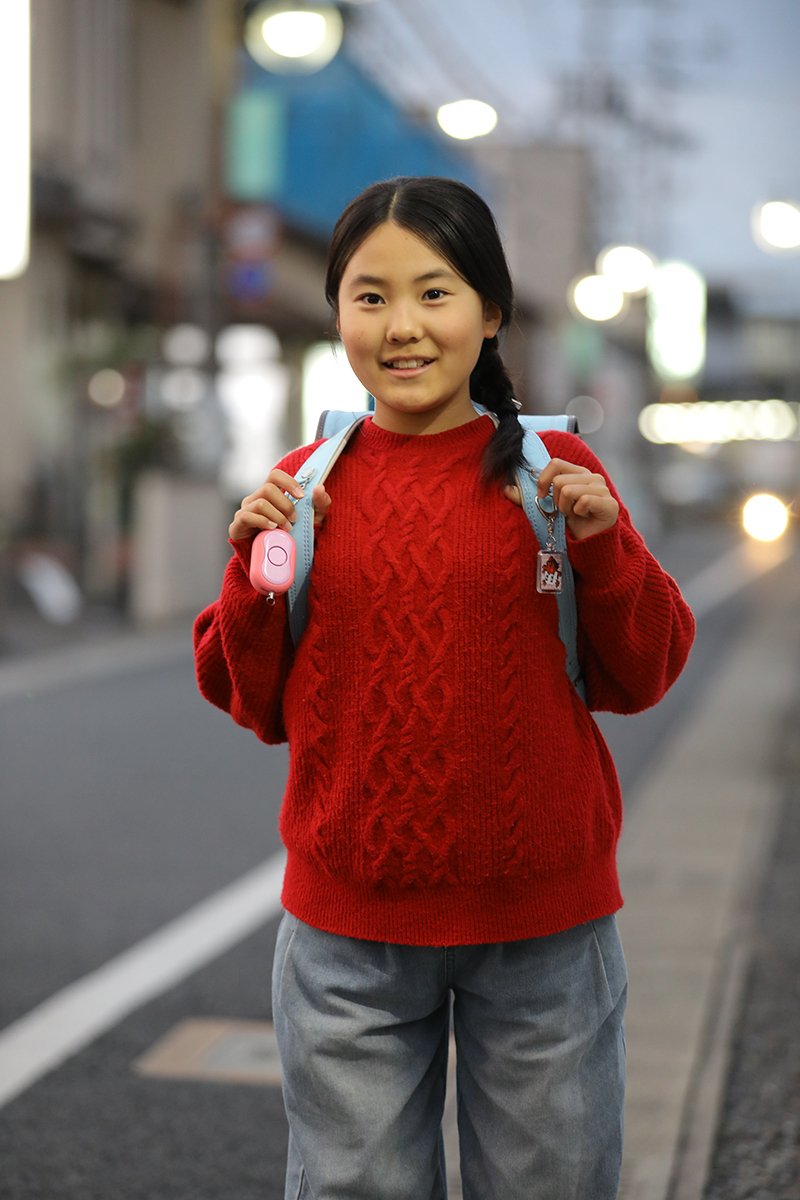 子どもの安全を見守る市制施行70周年記念商品「飛び出し天狗くん