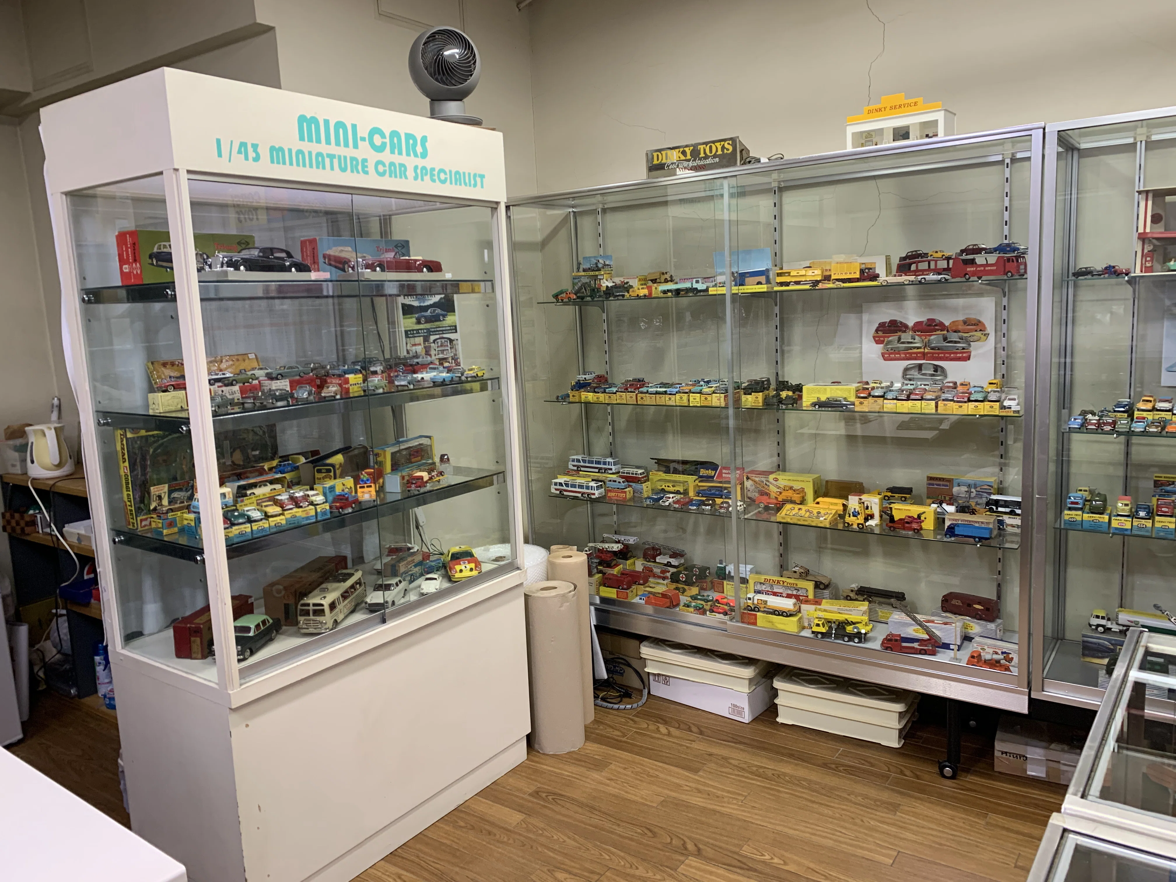 絶版ミニカー専門店「レトロ・モビル」を訪問｜金子浩久書店