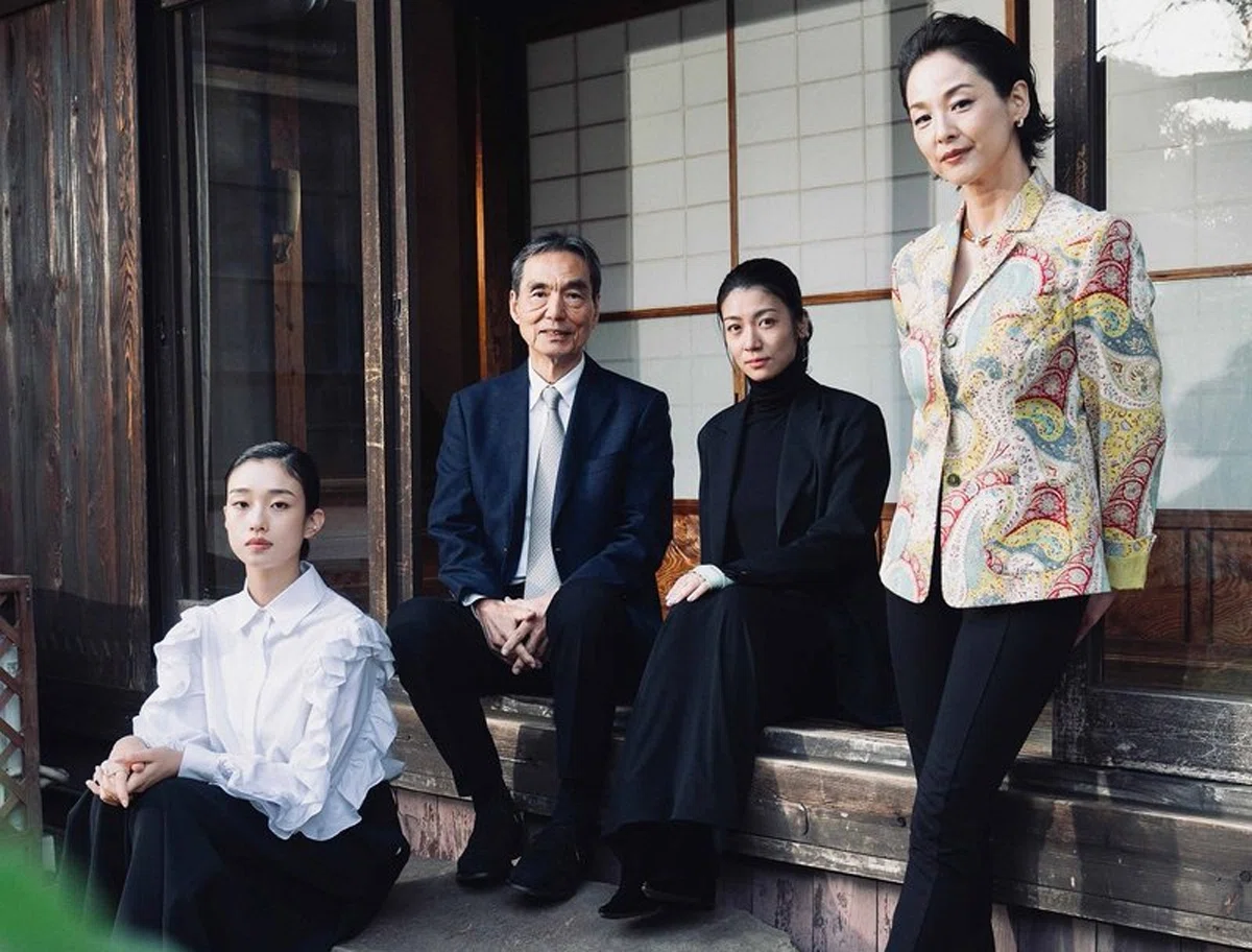 久々に味わい深い作品のオススメ映画「敵」~現代設定なのに昭和の敵が襲ってくる不条理劇が面白い~|ha4116