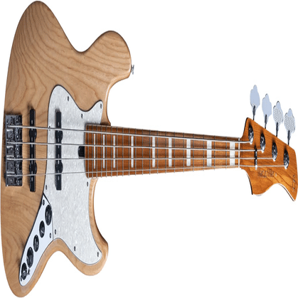 マーカス×Sireによるローステッドメイプル・ネック＆指板採用