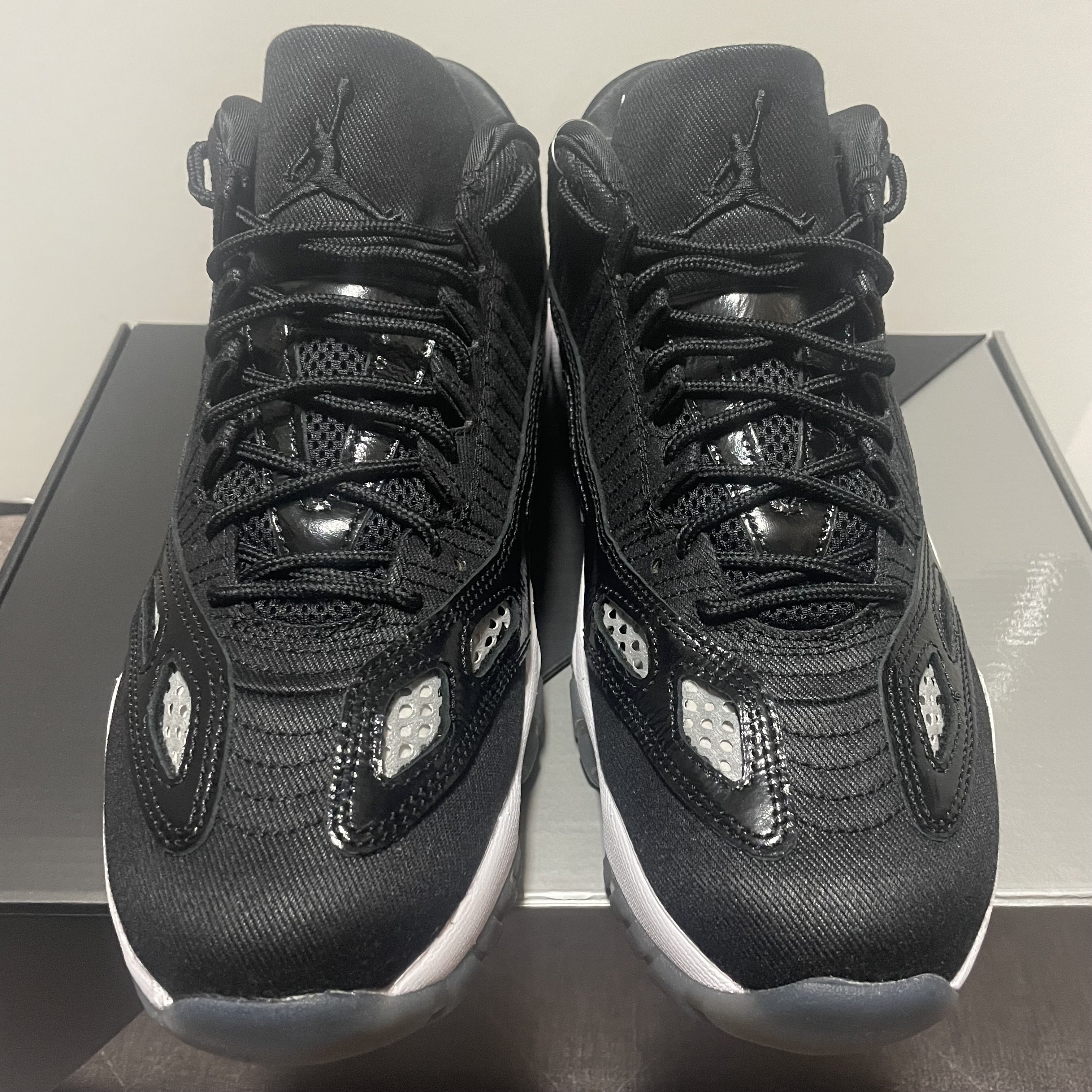 ポラマルの部屋#71 エアジョーダン11ロー