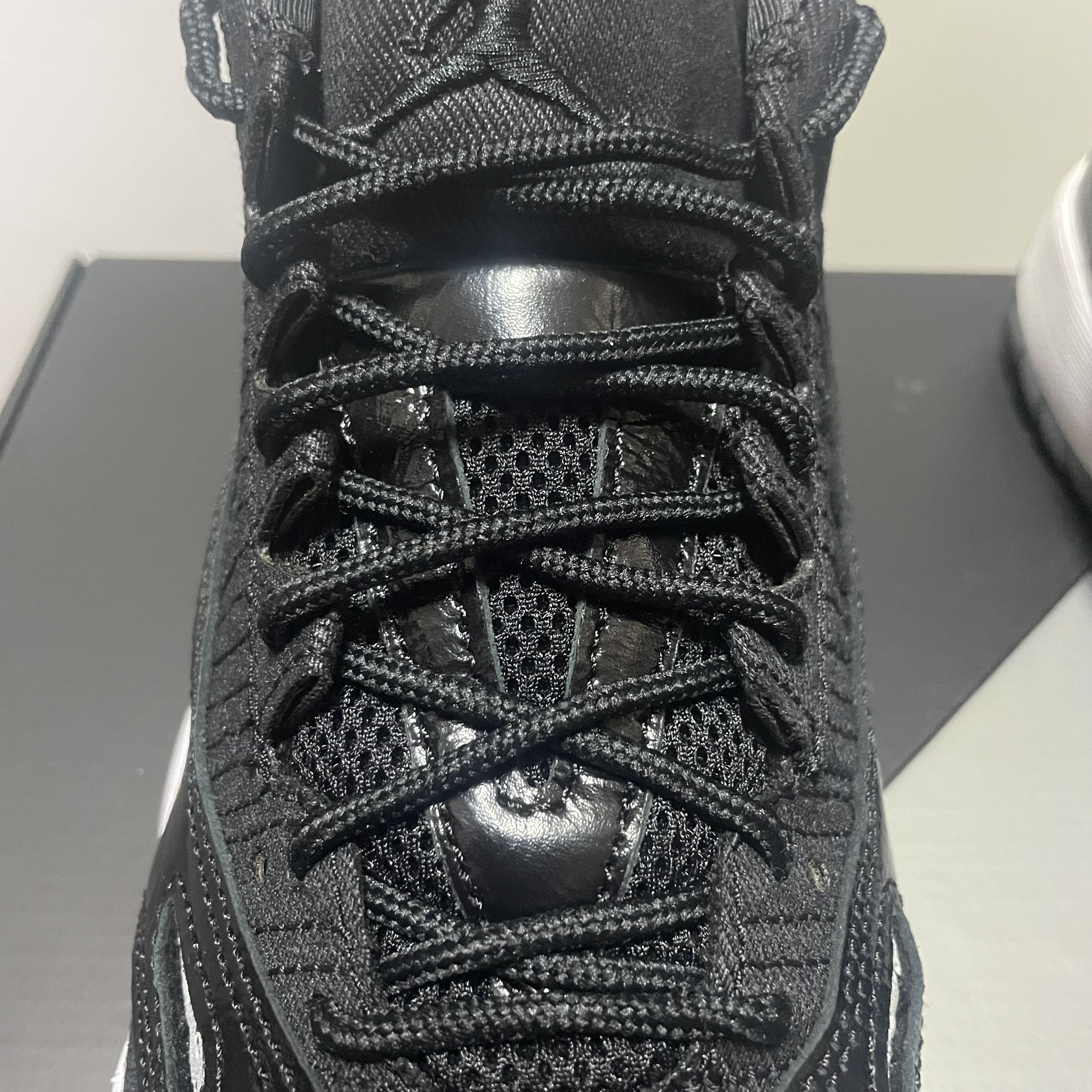 ポラマルの部屋#71 エアジョーダン11ロー