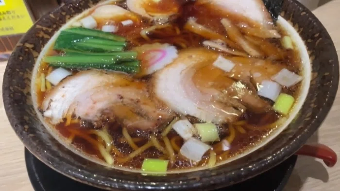 新潟駅近く、吟醸味噌らーめん まごころ亭のチャーシュー麺