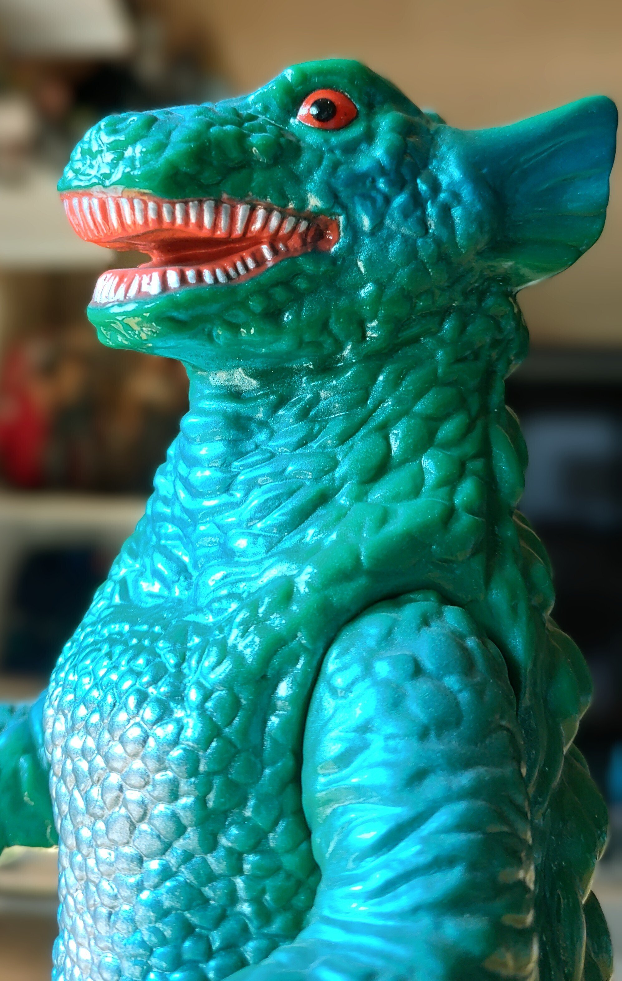 海外SF・怪獣映画 レトロソフビ風フィギュアの紹介① 【怪獣ゴルゴ