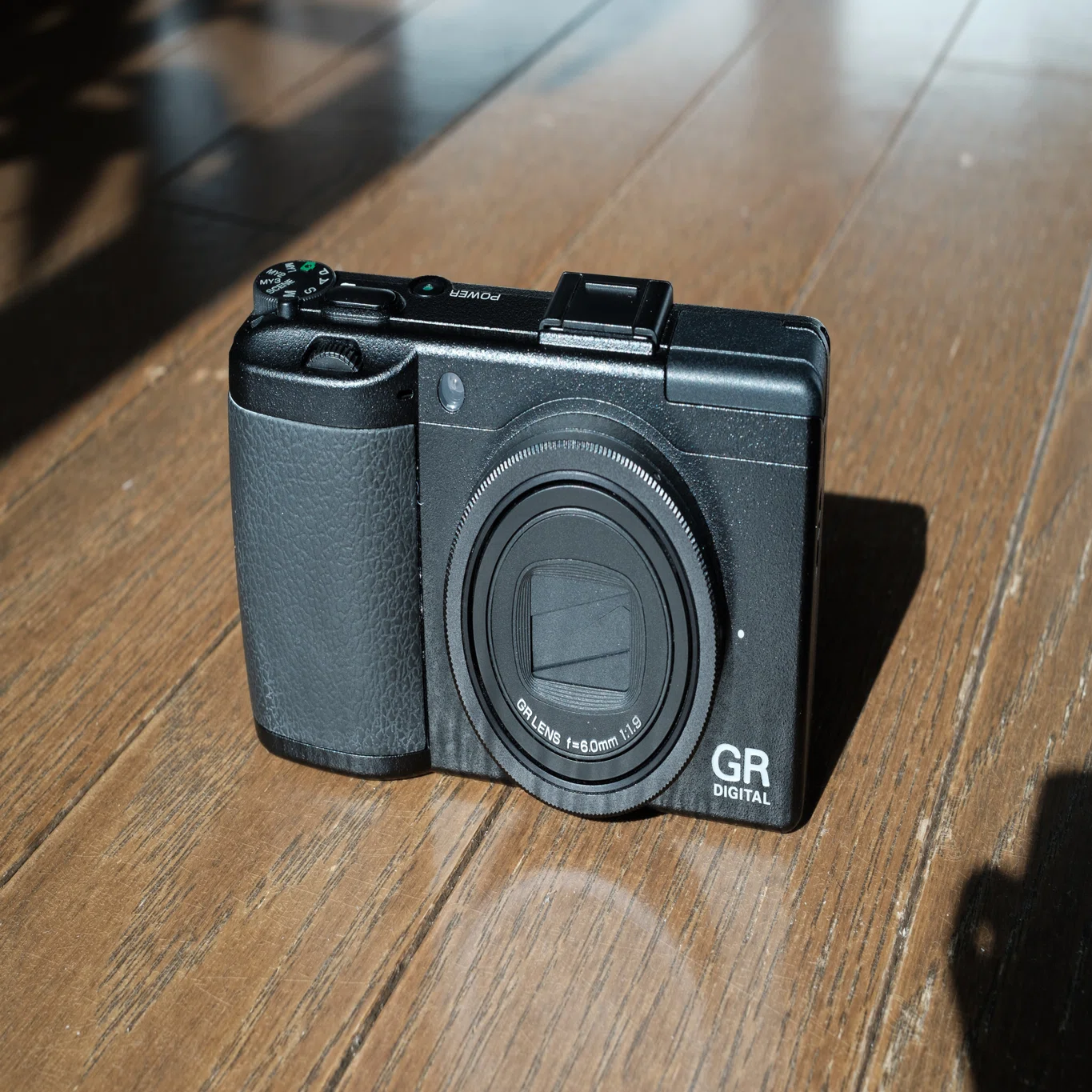 2009年発売 RICOH GR DIGITAL IIIを使ってみた！｜児玉アキシゲ