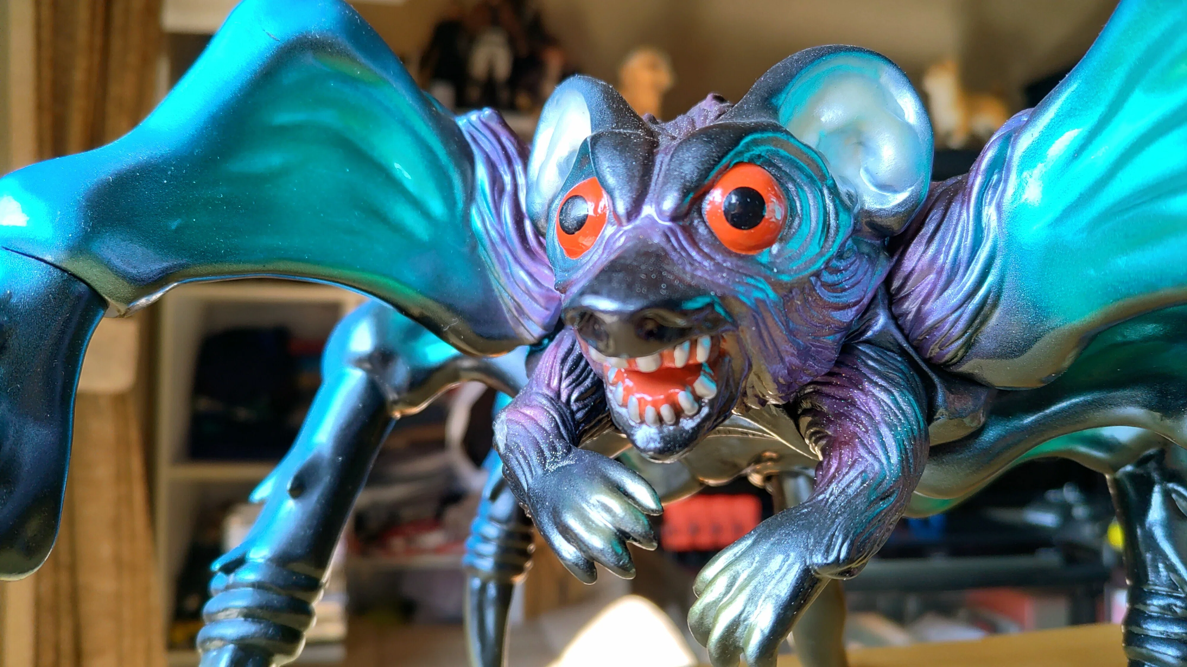海外SF・怪獣映画 レトロソフビ風フィギュアの紹介② 【コウモリグモ