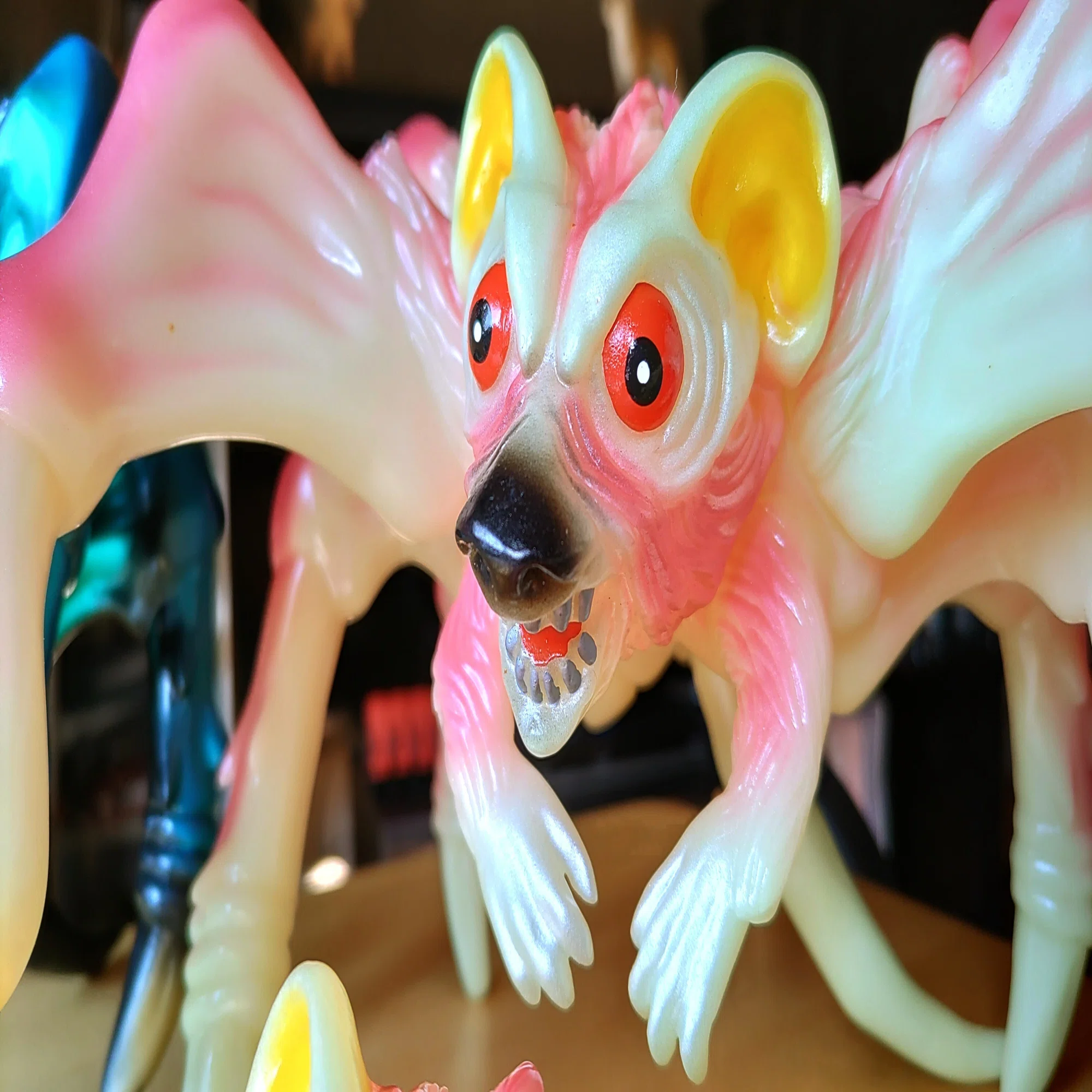 海外SF・怪獣映画 レトロソフビ風フィギュアの紹介② 【コウモリグモ 