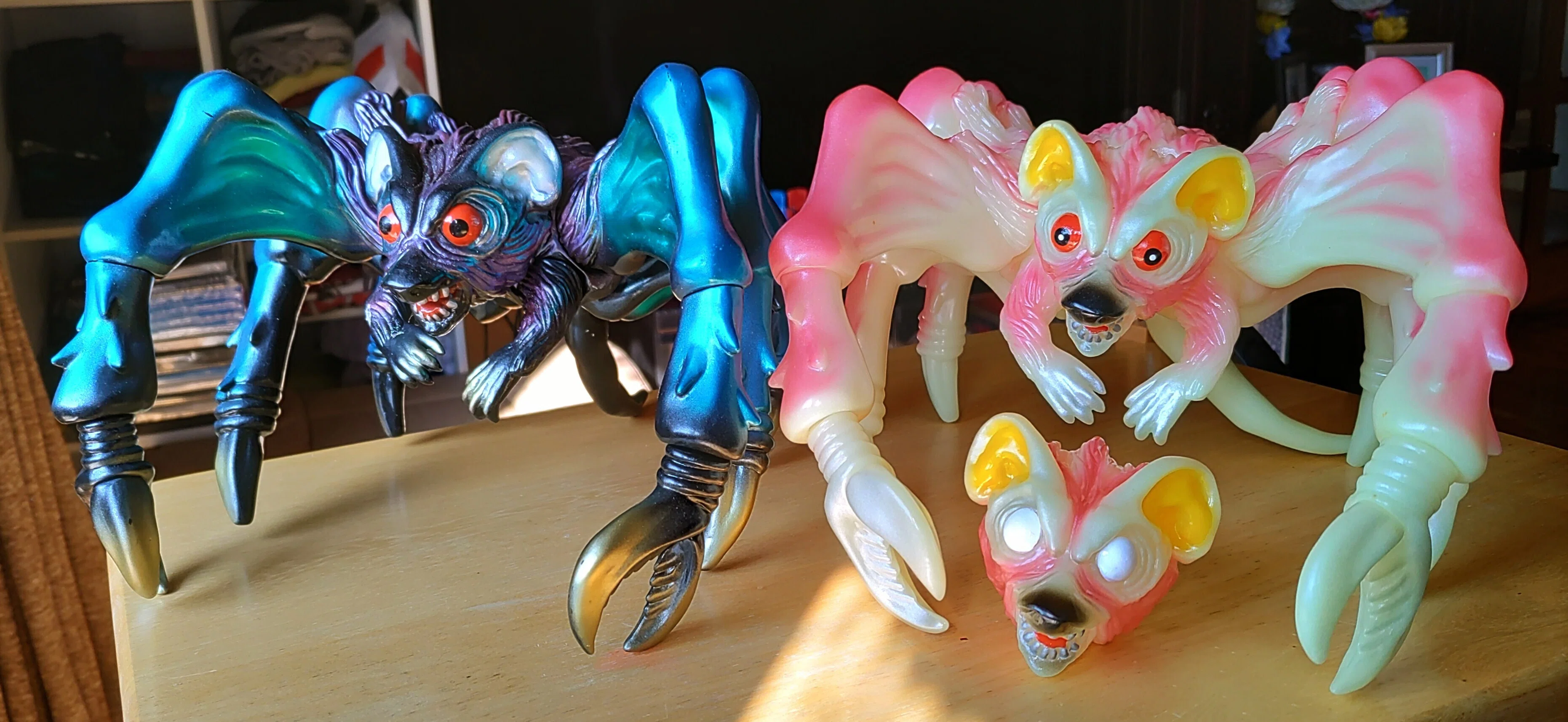 海外SF・怪獣映画 レトロソフビ風フィギュアの紹介② 【コウモリグモ