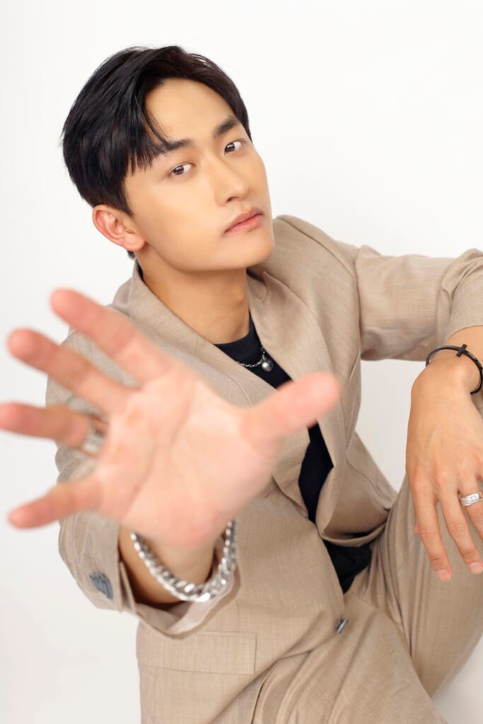 台湾BLドラマ『You Are Mine』キャスト写真３