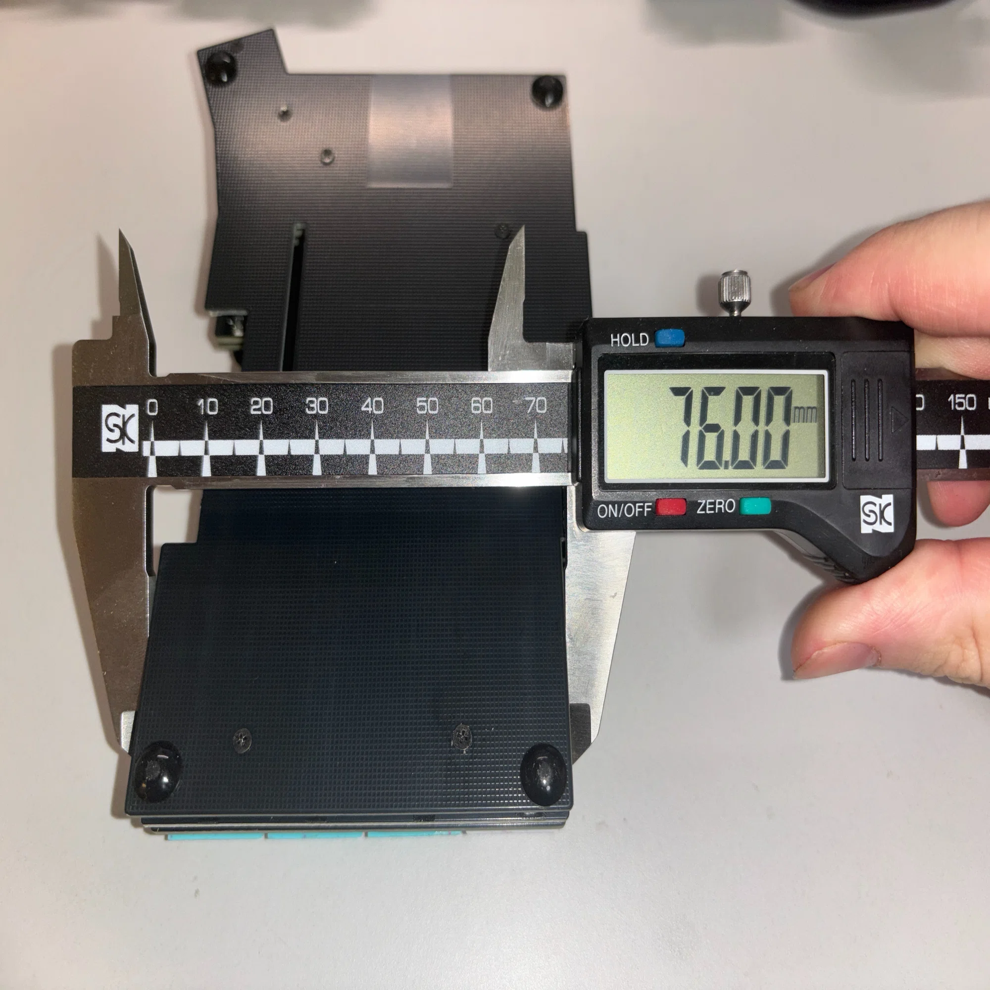 基板データが公開されていない自作キーボードのケースを作成してみる話 