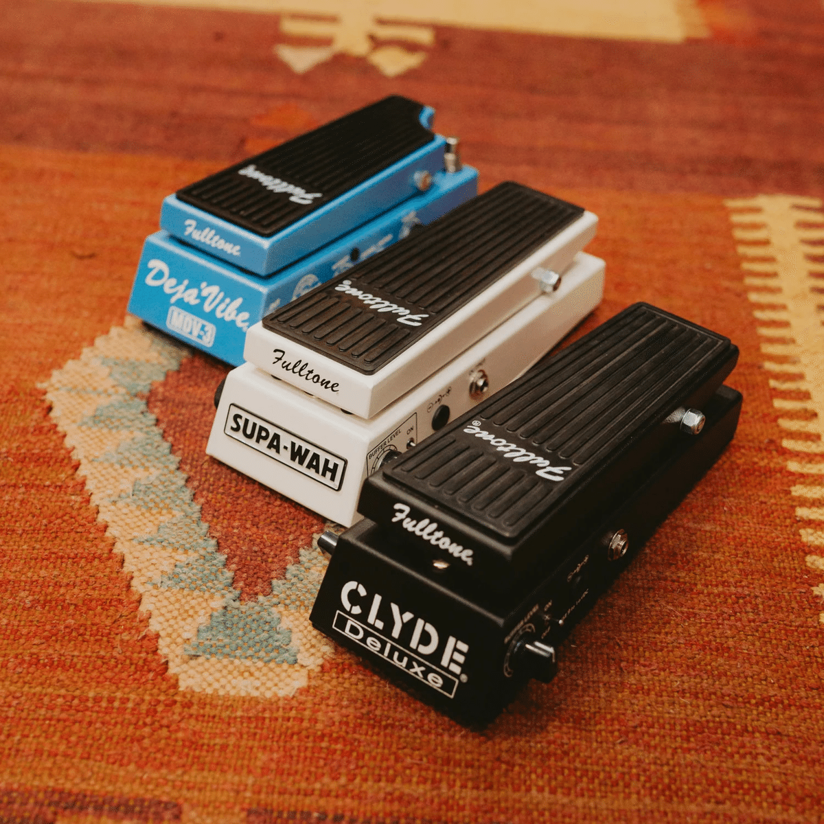 フルトーンが帰ってきた！多機能ワウペダル「Fulltone CS-SUPA