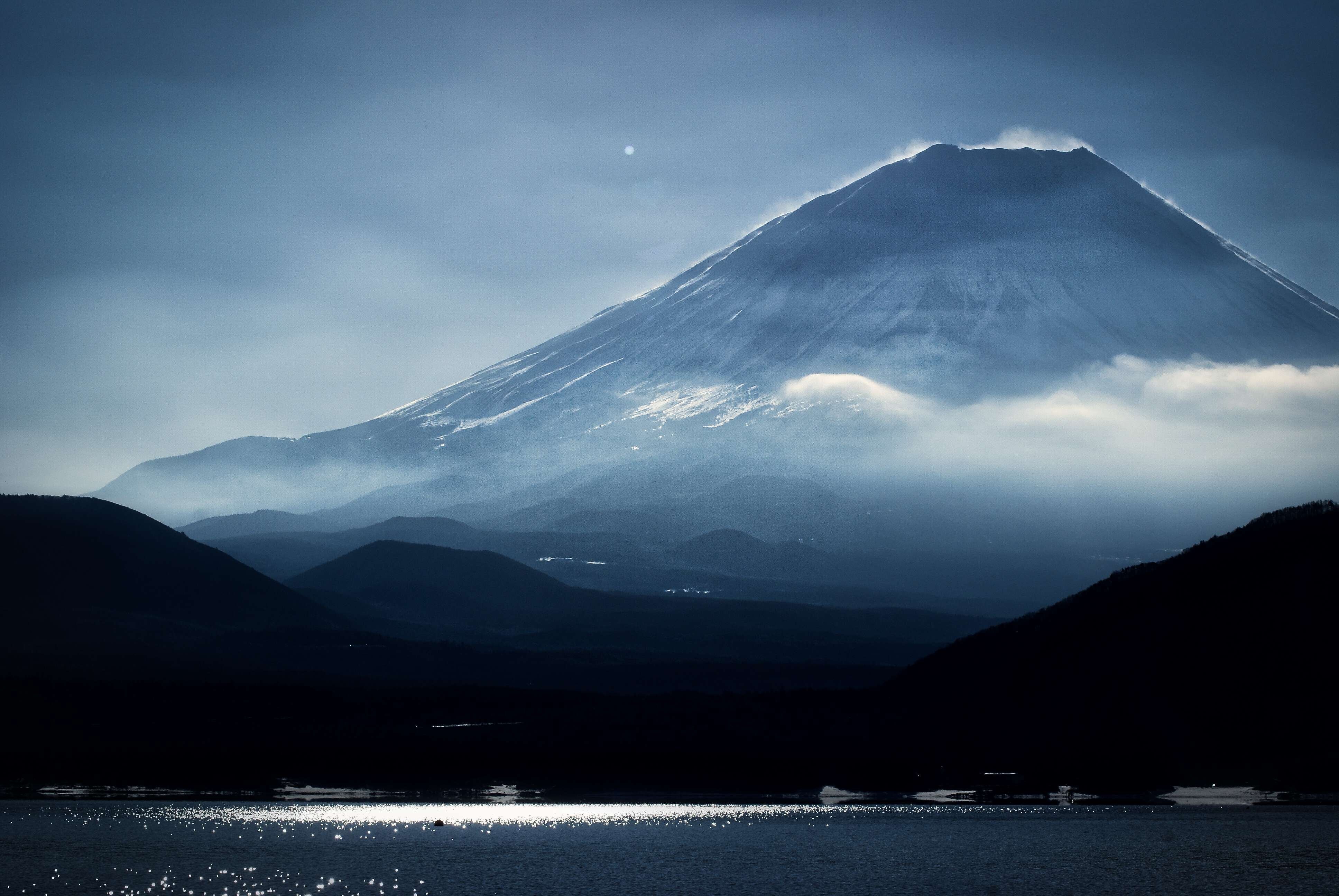 富士頌彩 紅陽会 富士山写真集　名峰 紅陽会写真集『富士頌彩』（文一総合/帯/1996年）岡田紅