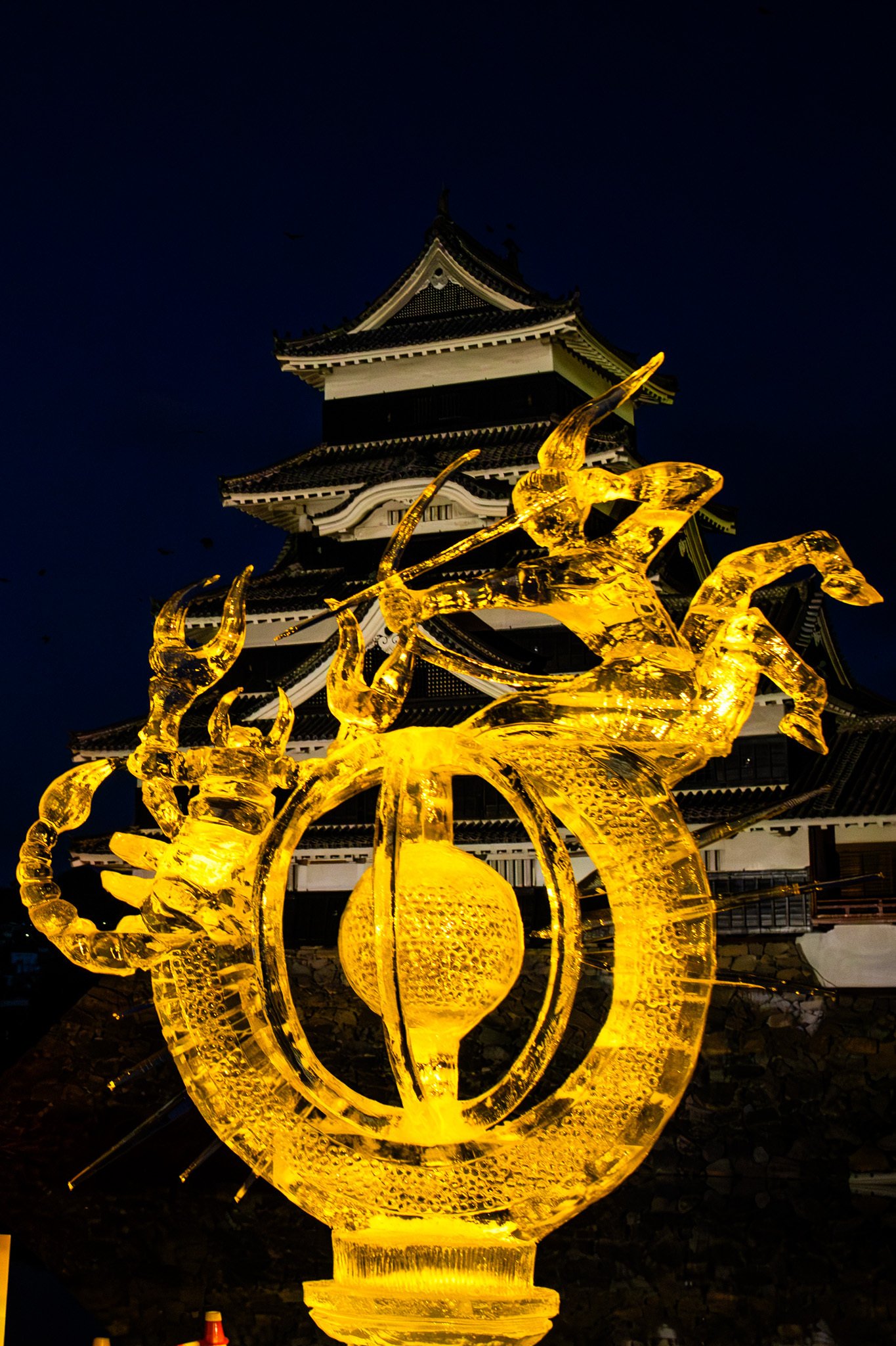 朝ランフォト -国宝松本城氷彫フェスティバル2025-｜Xinn