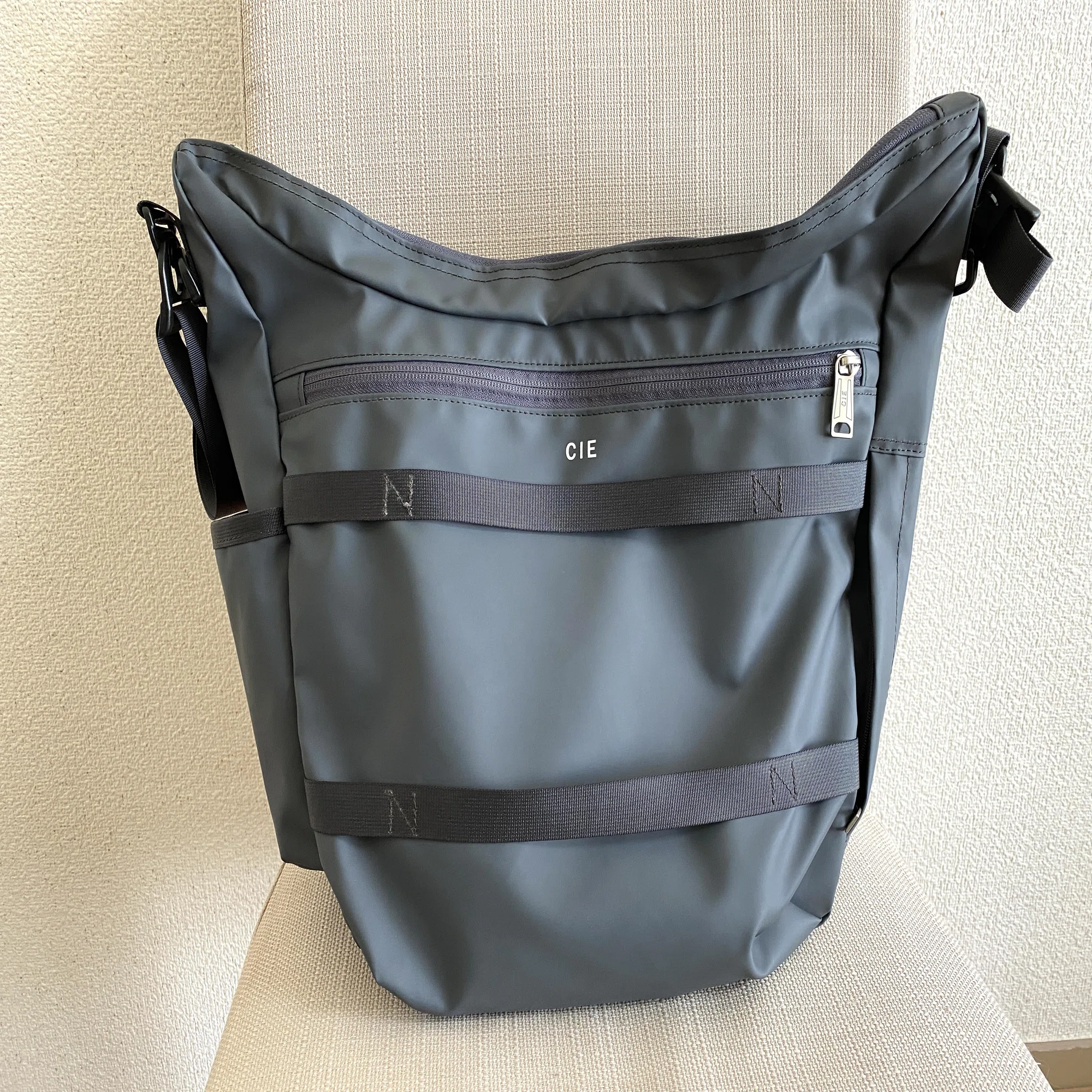 CIE GRID3 SHOULDERBAG-02をレビュー！通勤にいい感じなサイズの 