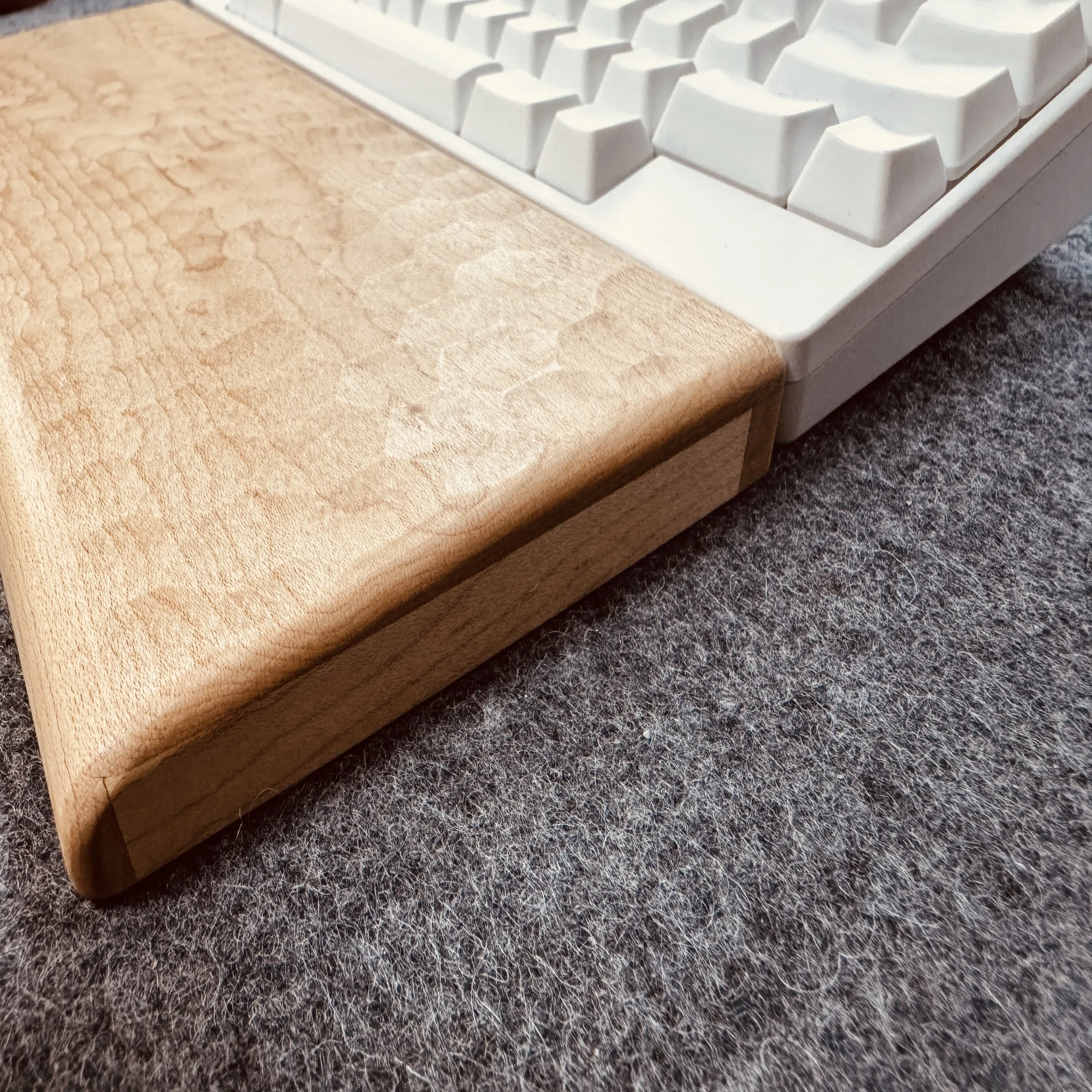 HHKB 亀甲名栗】パームレストレビュー｜使って分かった本当の価値｜Kei 