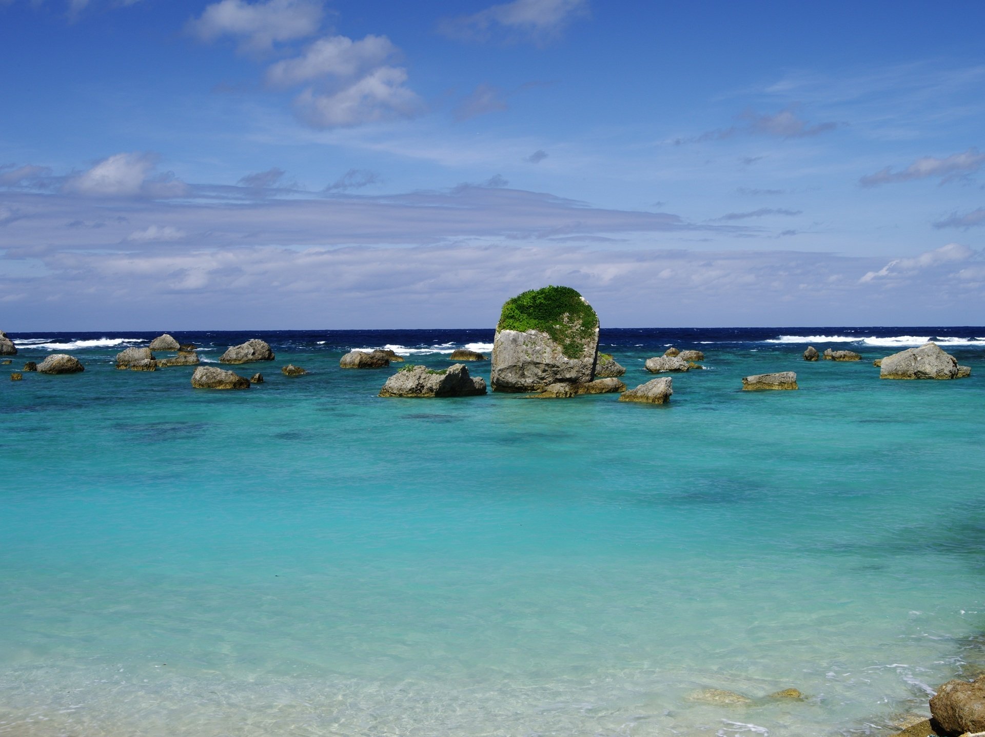 写真　風景　全紙サイズ　沖縄宮古島東平安名崎『翠玉のかなた』 写真 風景 全紙サイズ 沖縄宮古島東平安名崎『翠玉のかなた