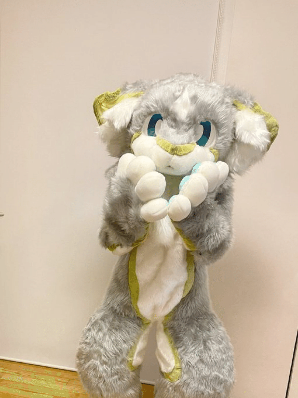 ケモノ着ぐるみ・フルスーツ制作記｜茅屋