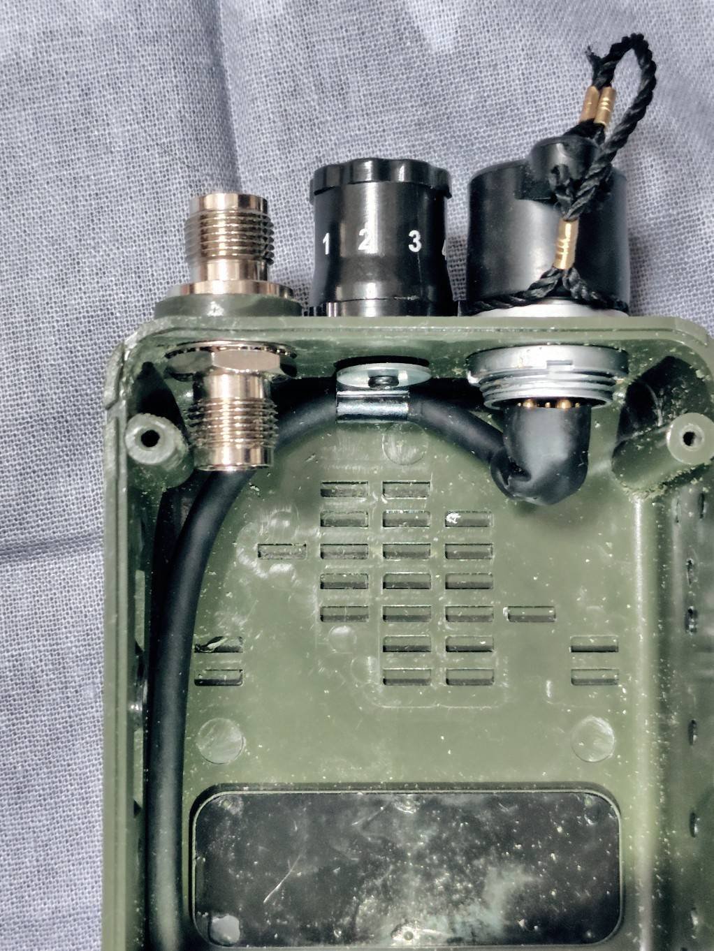 TacSky PRC-152のアンテナ基部をカッコよくする｜Rin