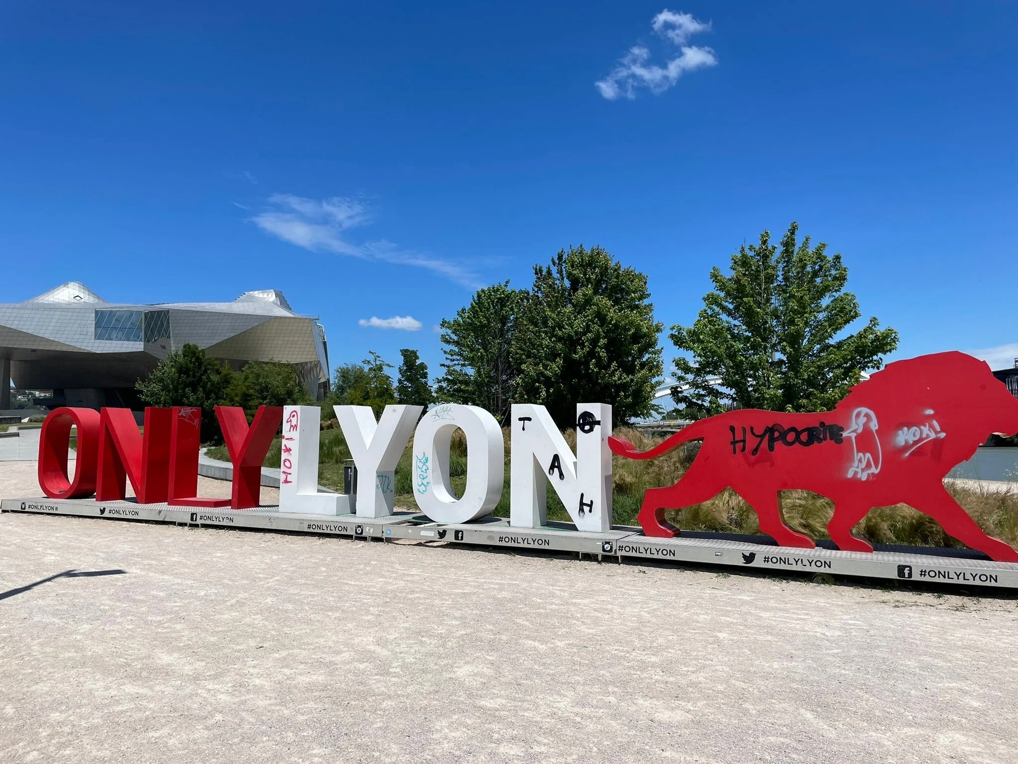 フランス街レポ】リヨン（Lyon）について独自調査 パート③｜曽麻綾と