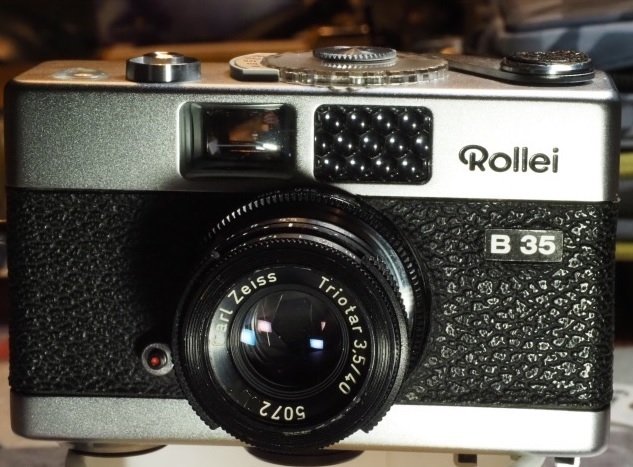 カメラ沼の深淵」 3台のRollei35｜saphirinus