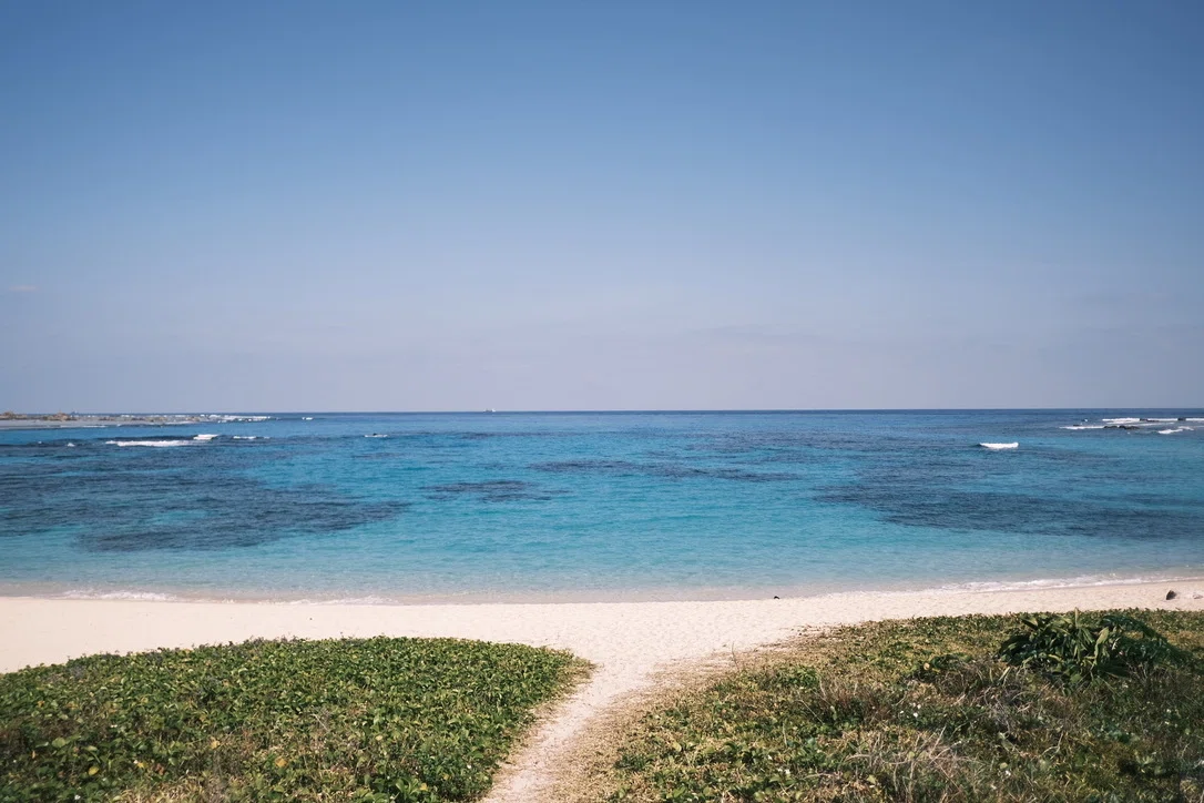 はじめての奄美大島_01「あやまる岬」｜藤本智士（Re:S）