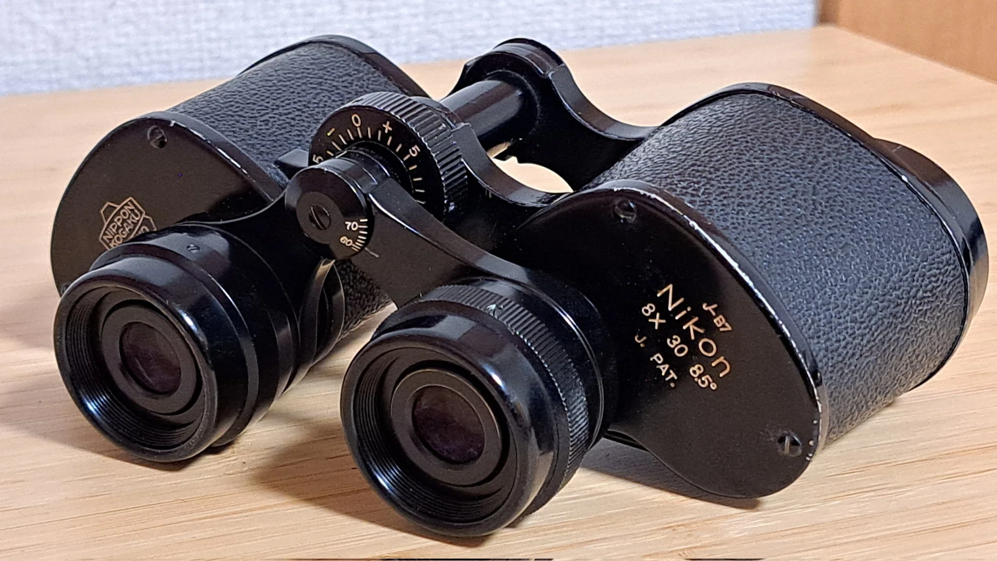 素晴らしきニュートラル『Nikon 8×30 A』|うにょーん 素晴らしきニュートラル『Nikon 8×30 A』|うにょーん