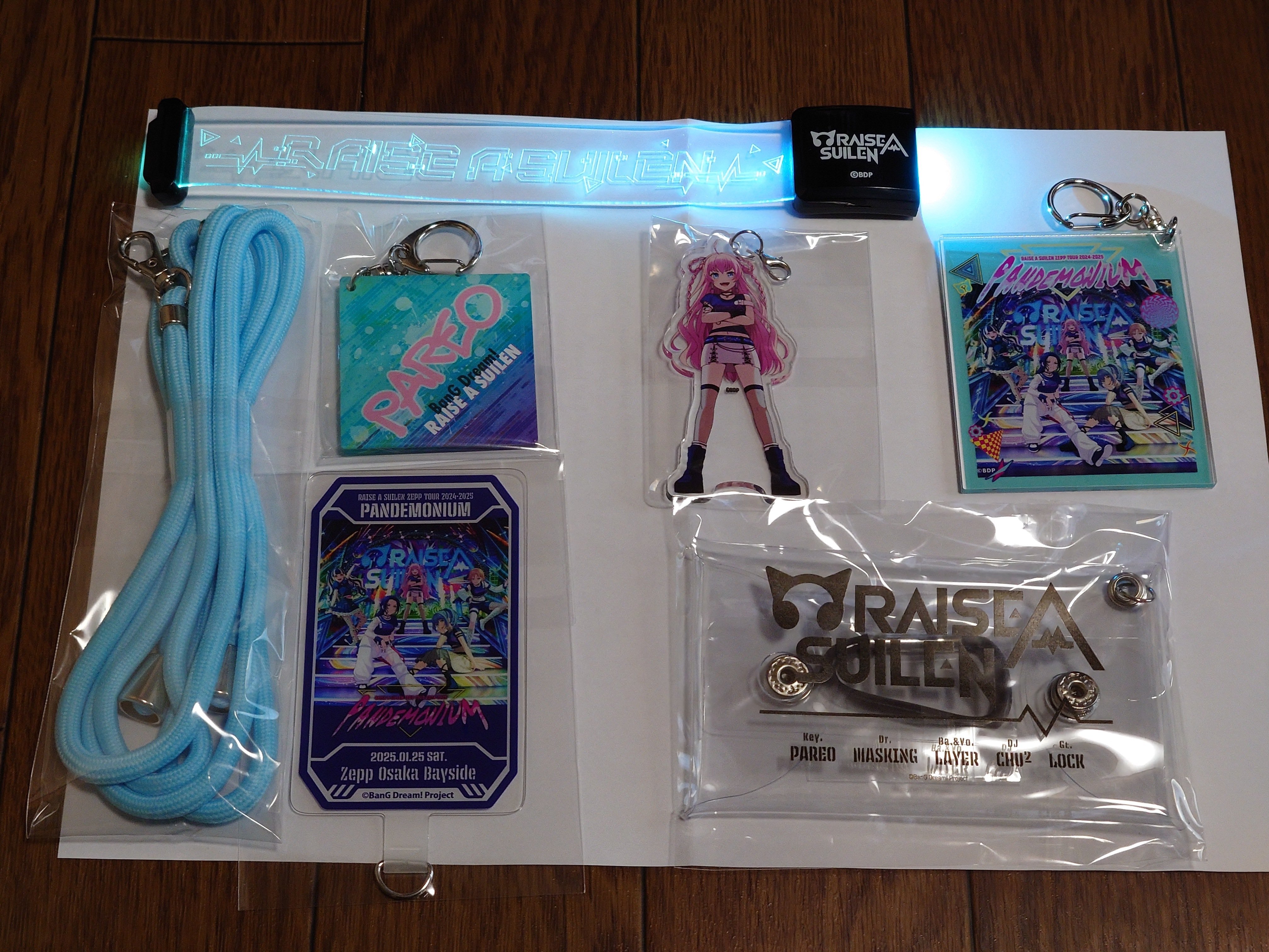 【新品】1周年&10th Anniversary PINS COLLECTION RAISE A SUILEN ZEPP TOUR 2024-2025：Zepp Osaka Bayside遠征記録｜辻