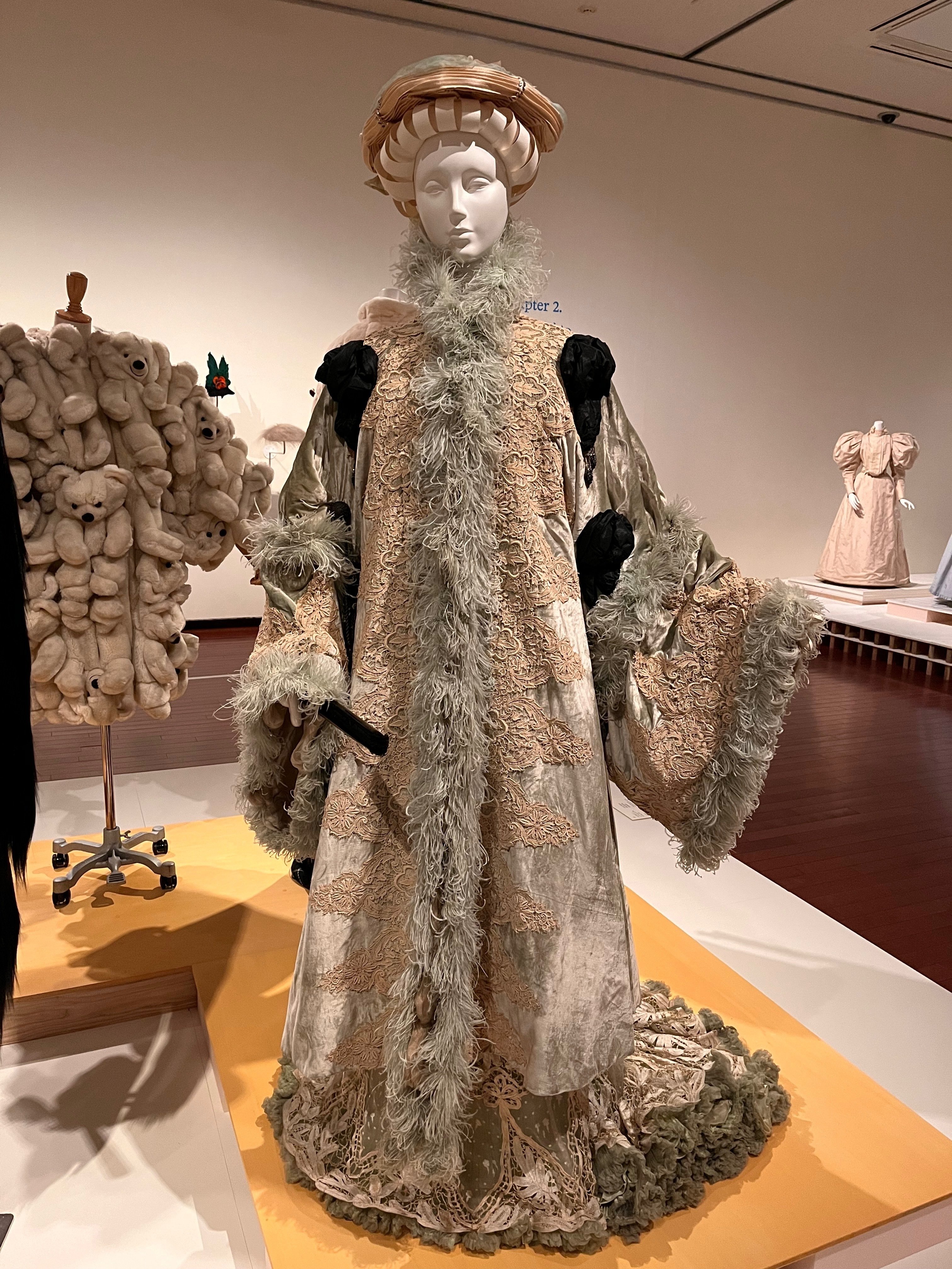 LOVE ファッション―私を着がえるとき｜朝木モコ