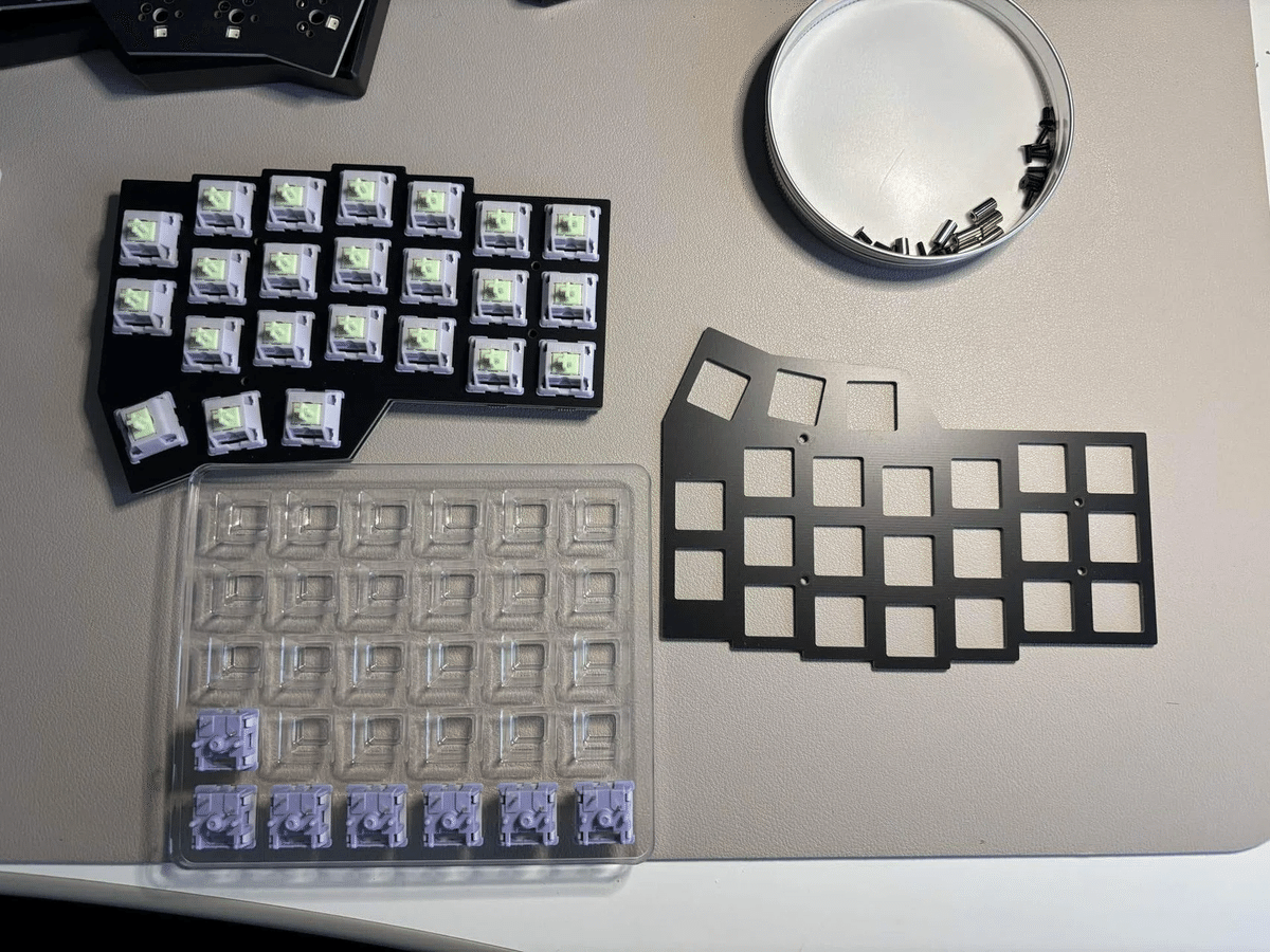 理想のキーボード探し: Corne v4 Cherry|にしし 理想のキーボード探し: Corne v4 Cherry|にしし