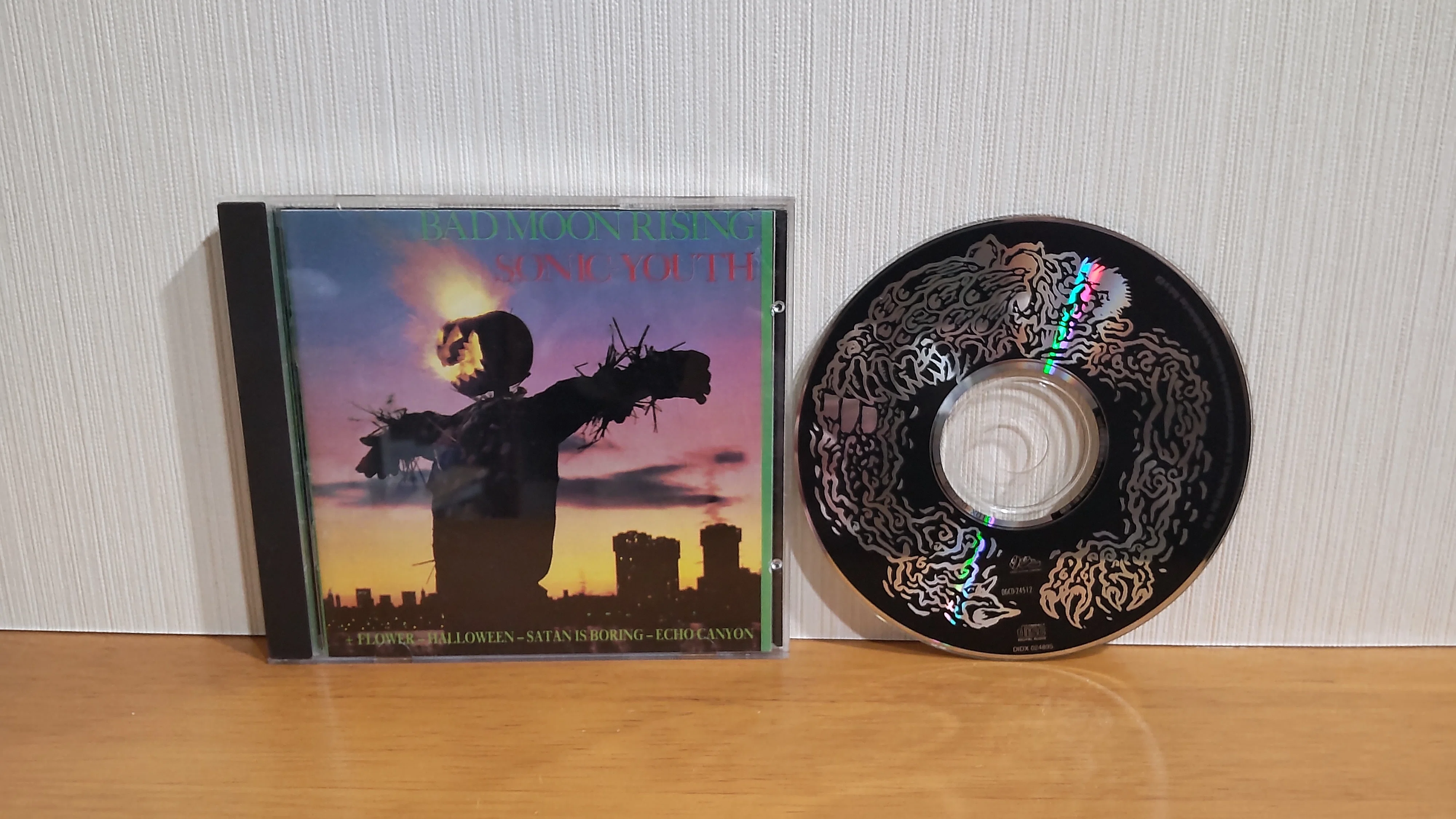 最近買ったCDを並べて愛でる(2025年1月)｜スマセン