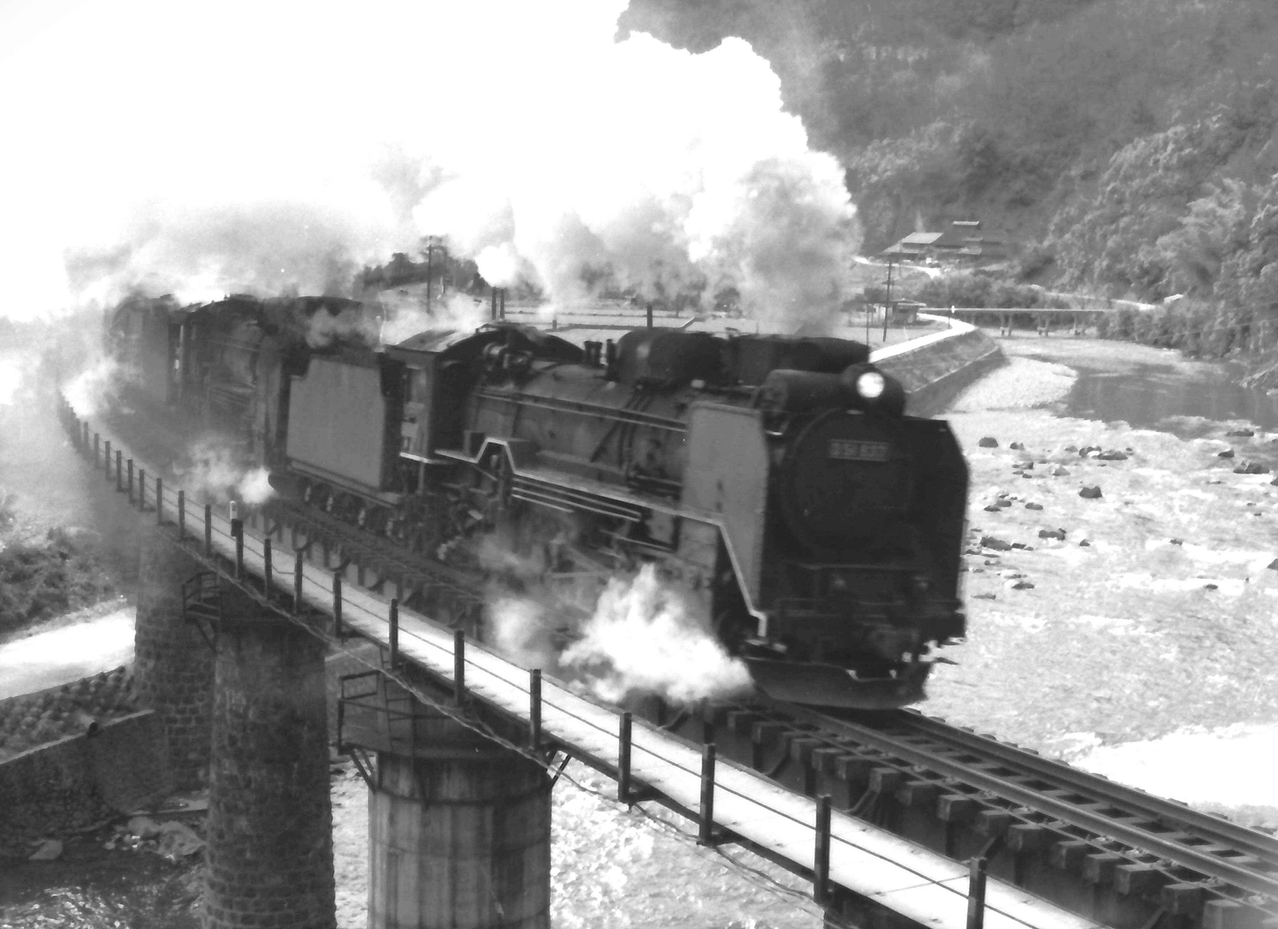 1970年初頭 中国山地の とある駅 「撮り鉄」たちの大騒動｜松下 明