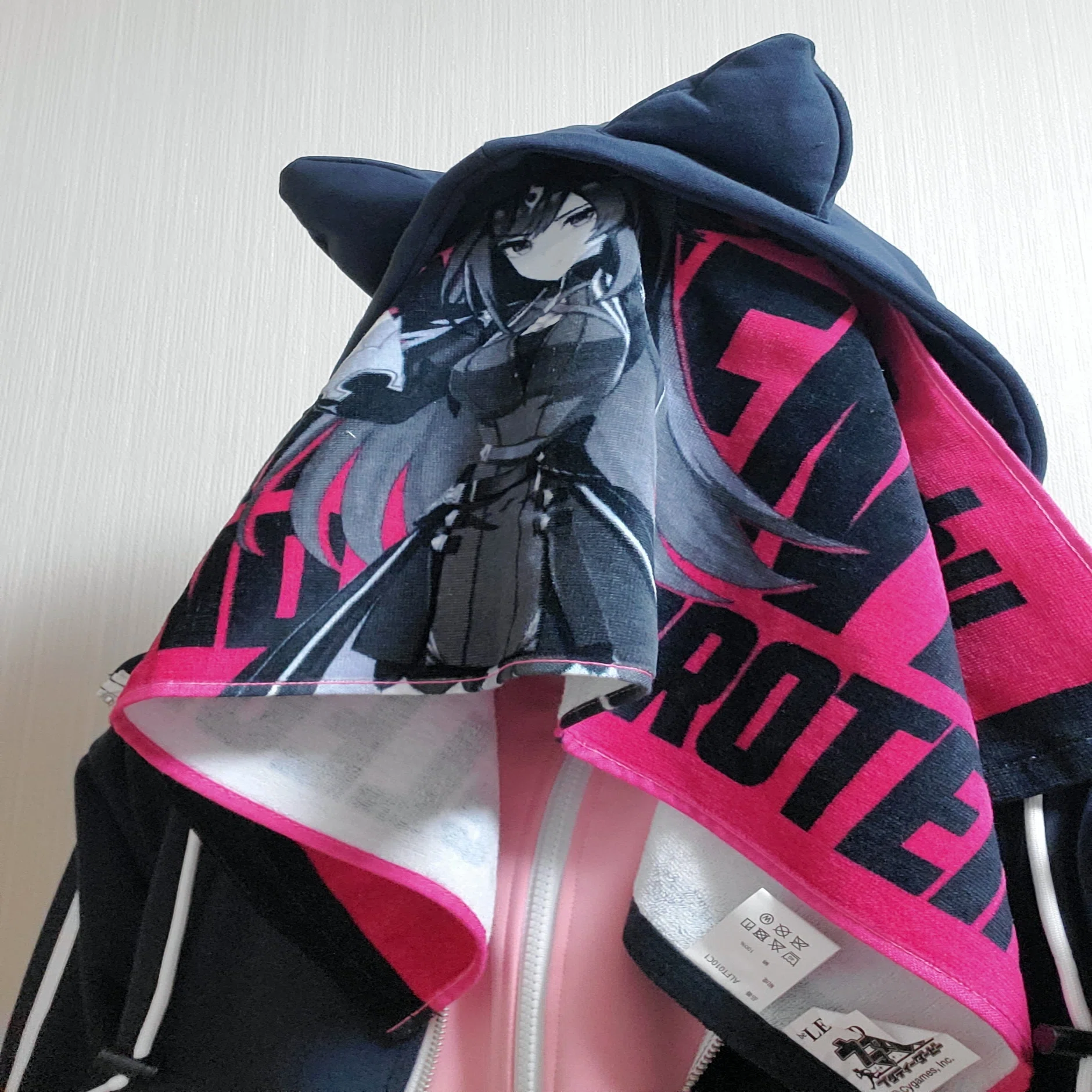 ブルーアーカイブ】『カズサのパーカー』購入！男女兼用サイズなので 