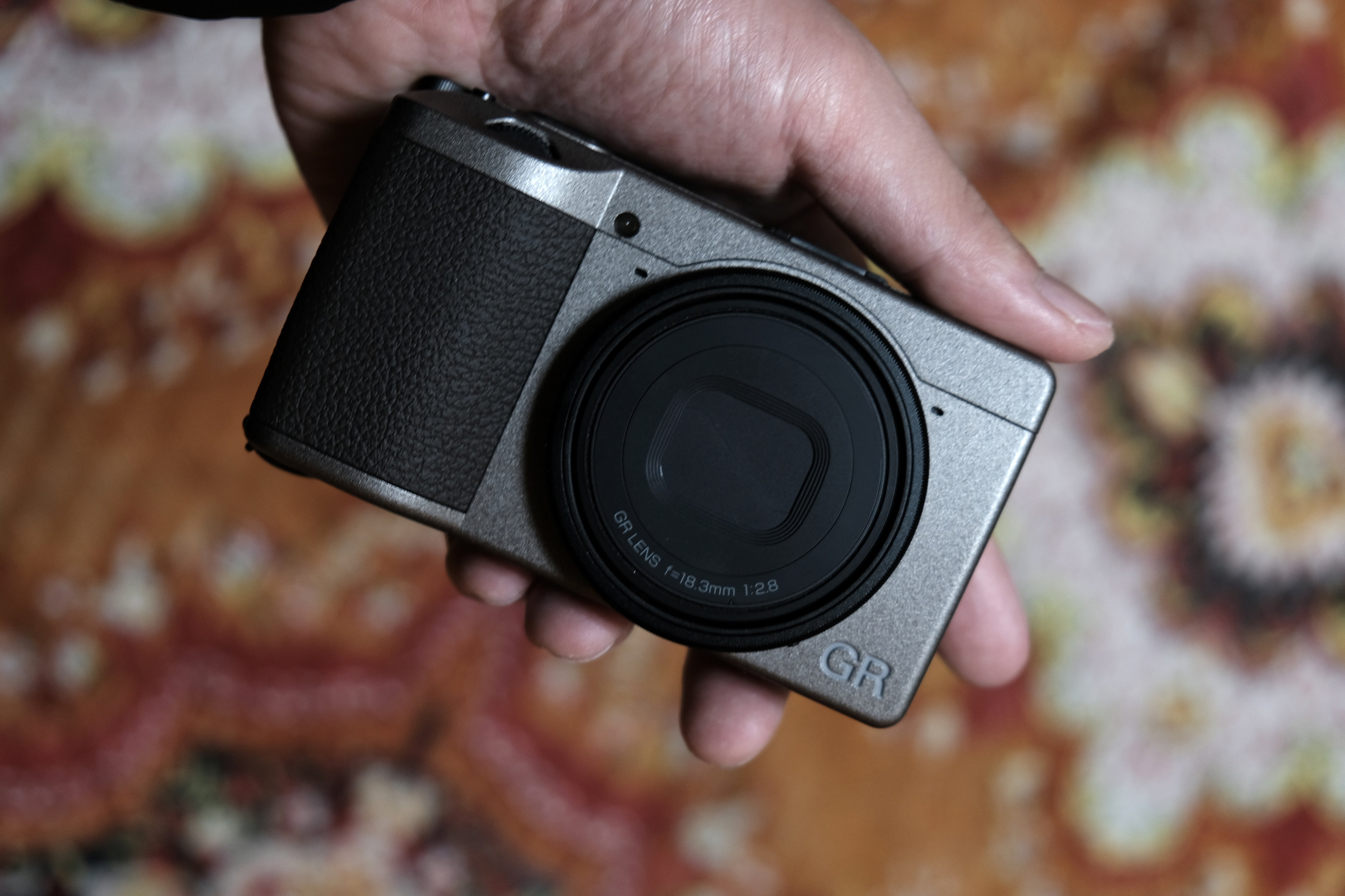 三度目の正直】GRⅢをまた買ってしまいました【作例あり】｜散財くん