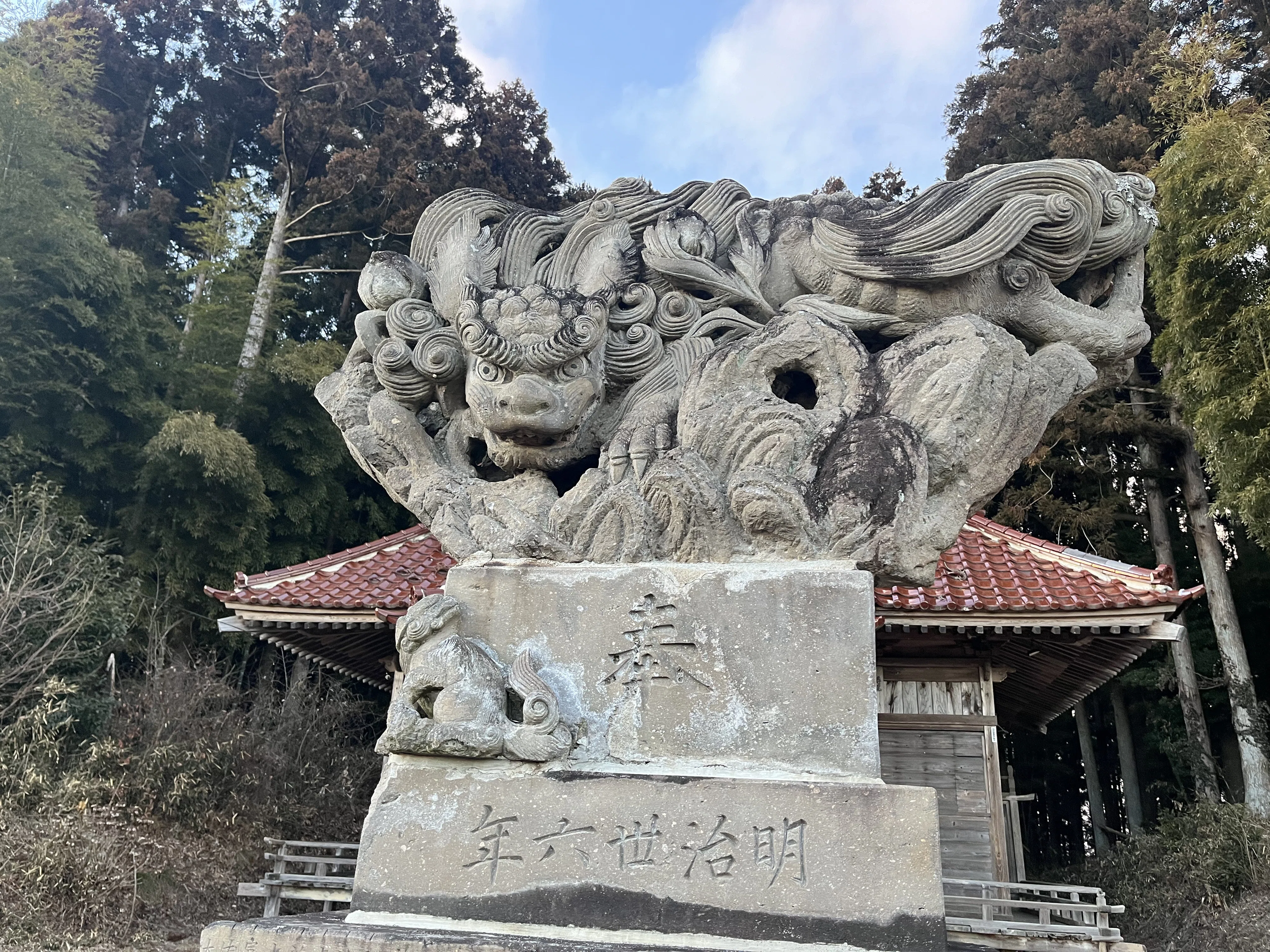 高遠”から受け継がれた石工の技術と、地元に息づく歴史をめぐって