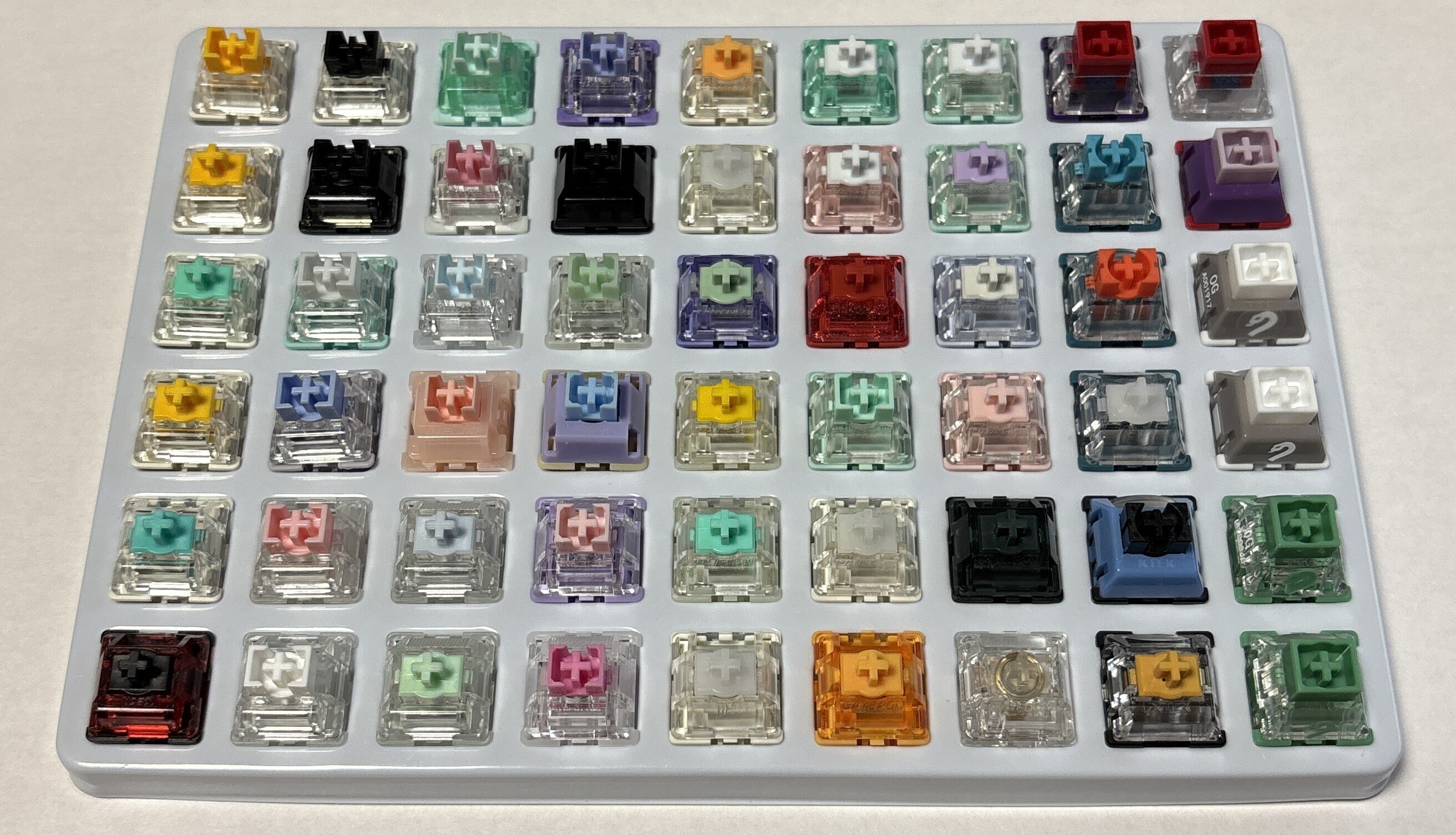 磁気スイッチ詰め合わせ (272キー) 磁気スイッチ詰め合わせ (272キー) S-27 止め金付キースイッチ