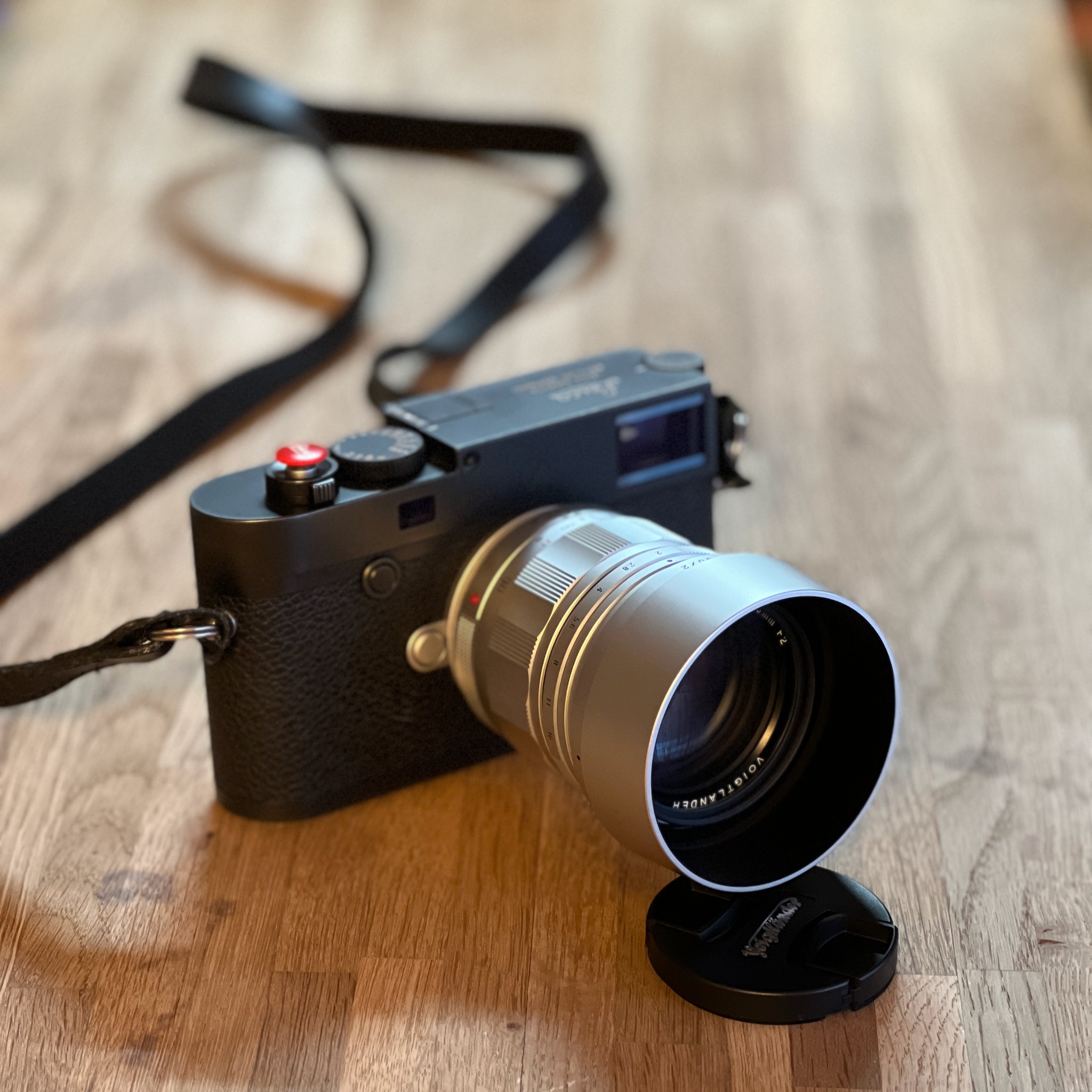 APO-ULTRON 90mm F2をライカM10-PとM4/3のOM-5に付けて撮影した APO-ULTRON 90mm F2をライカM10-PとM4/3のOM-5に付けて撮影した