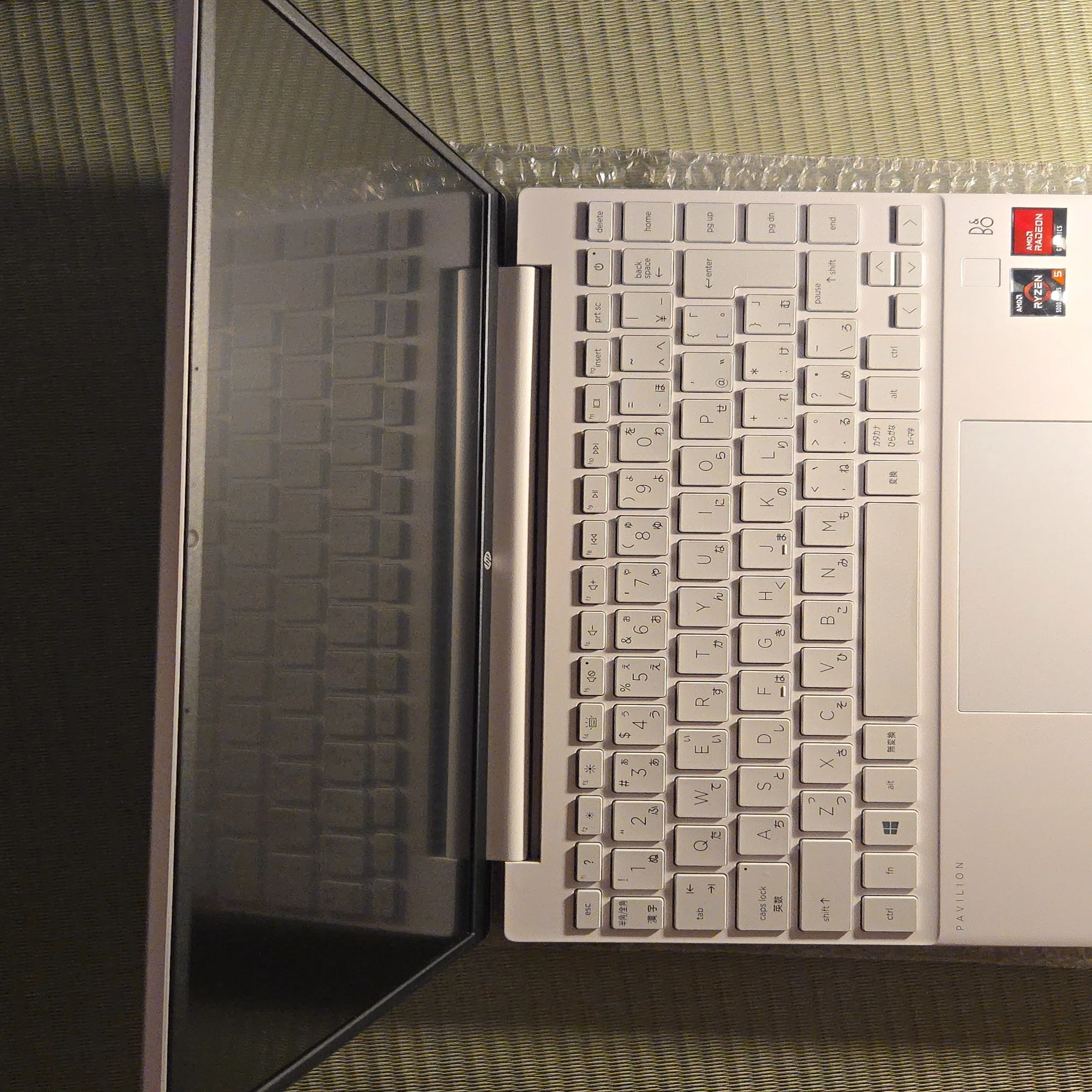 イオシスでBランクのHP Pavilion Aero 13を買った♪｜なにか