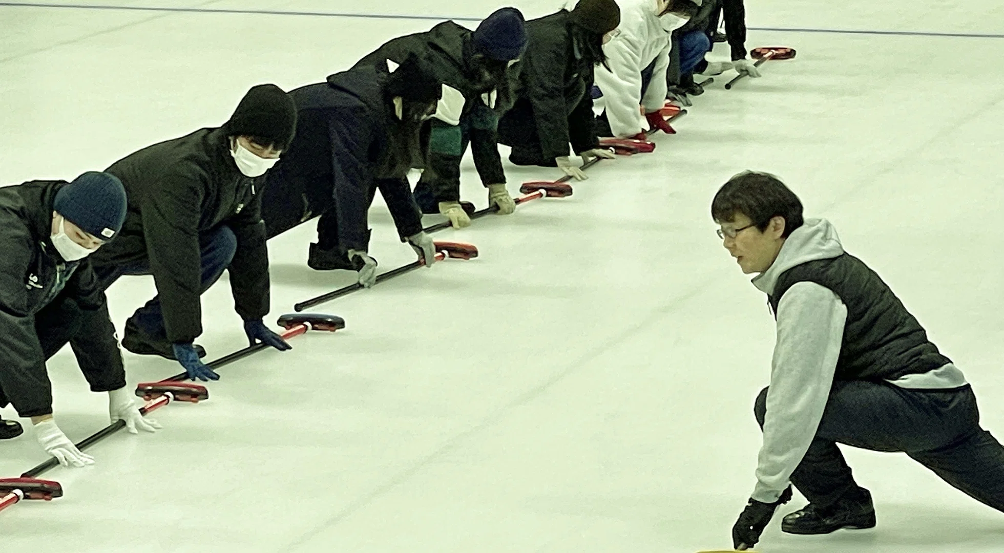 杜陵高】氷上のチェス体験(オール杜陵高校生徒交流会(冬)その4 杜陵高】氷上のチェス体験(オール杜陵高校生徒交流会(冬)その4