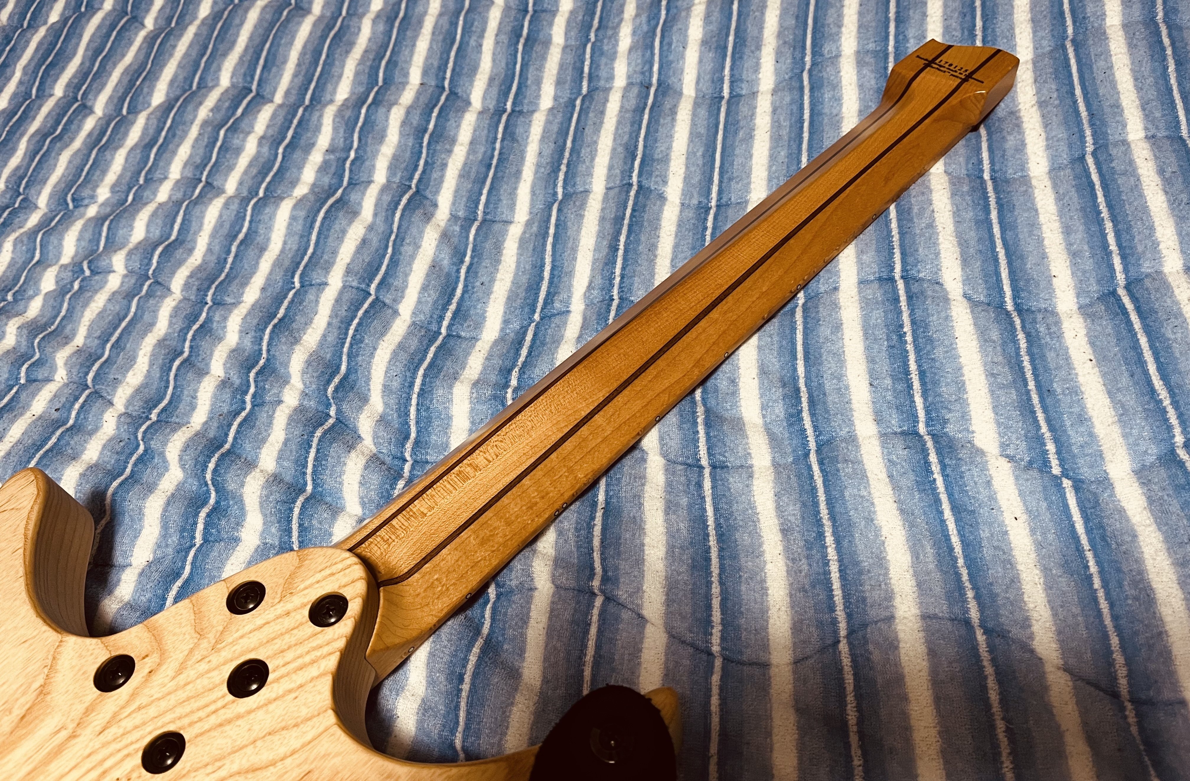 Strandberg Boden J7Custom 7弦　エレキギター Strandberg Boden J7Custom 7弦 エレキギター Amazon