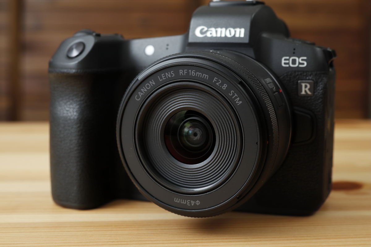 広角単焦点レンズRF16mm F2.8 STMで撮った写真とこのレンズの