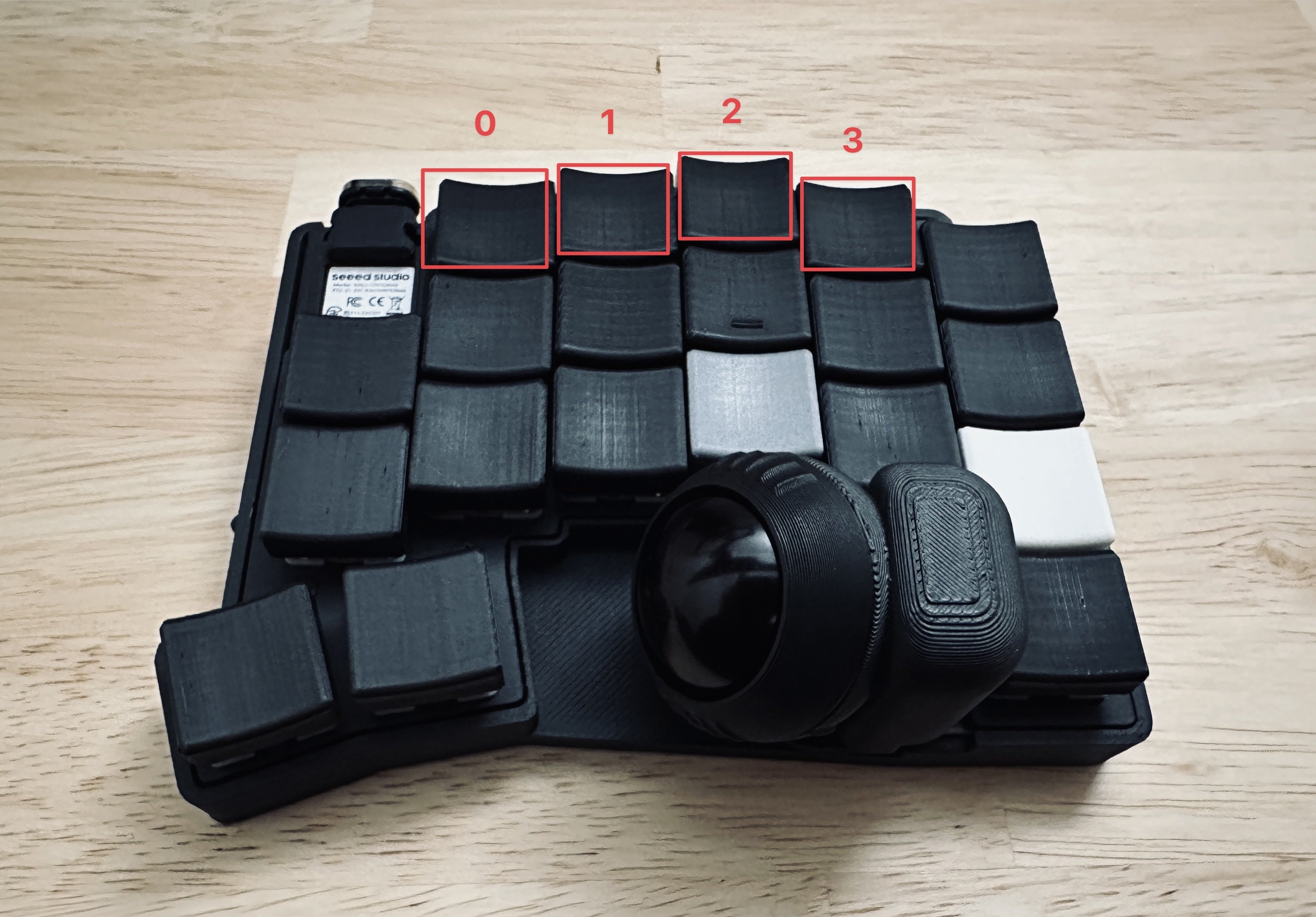 mona2、ブラック、組立済 分割無線キーボード「moNa2」 | 4ヶ月間使用レビュー｜Kanade