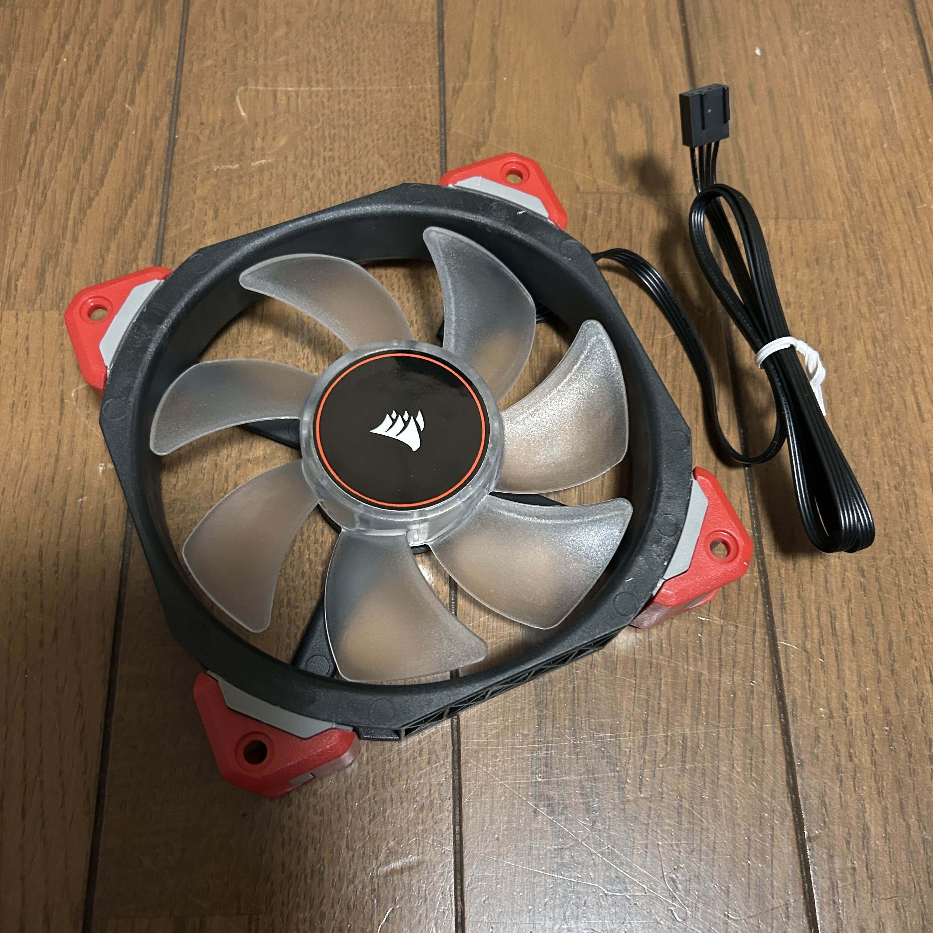 Corsair ML120 PRO RED 7個セット 未使用品 ML120 PRO LED Red 120mm PWM Premium Magnetic Levitation Fan