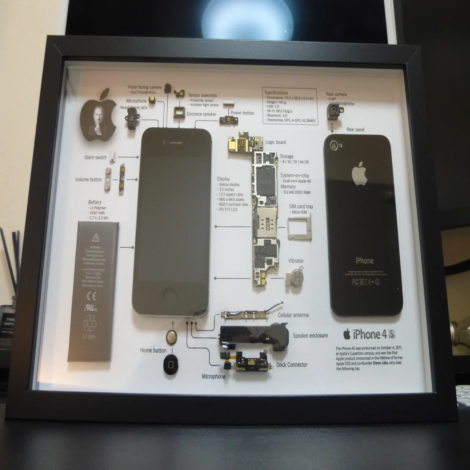 iPhone 4S 分解アートの製作｜tr-kiyo