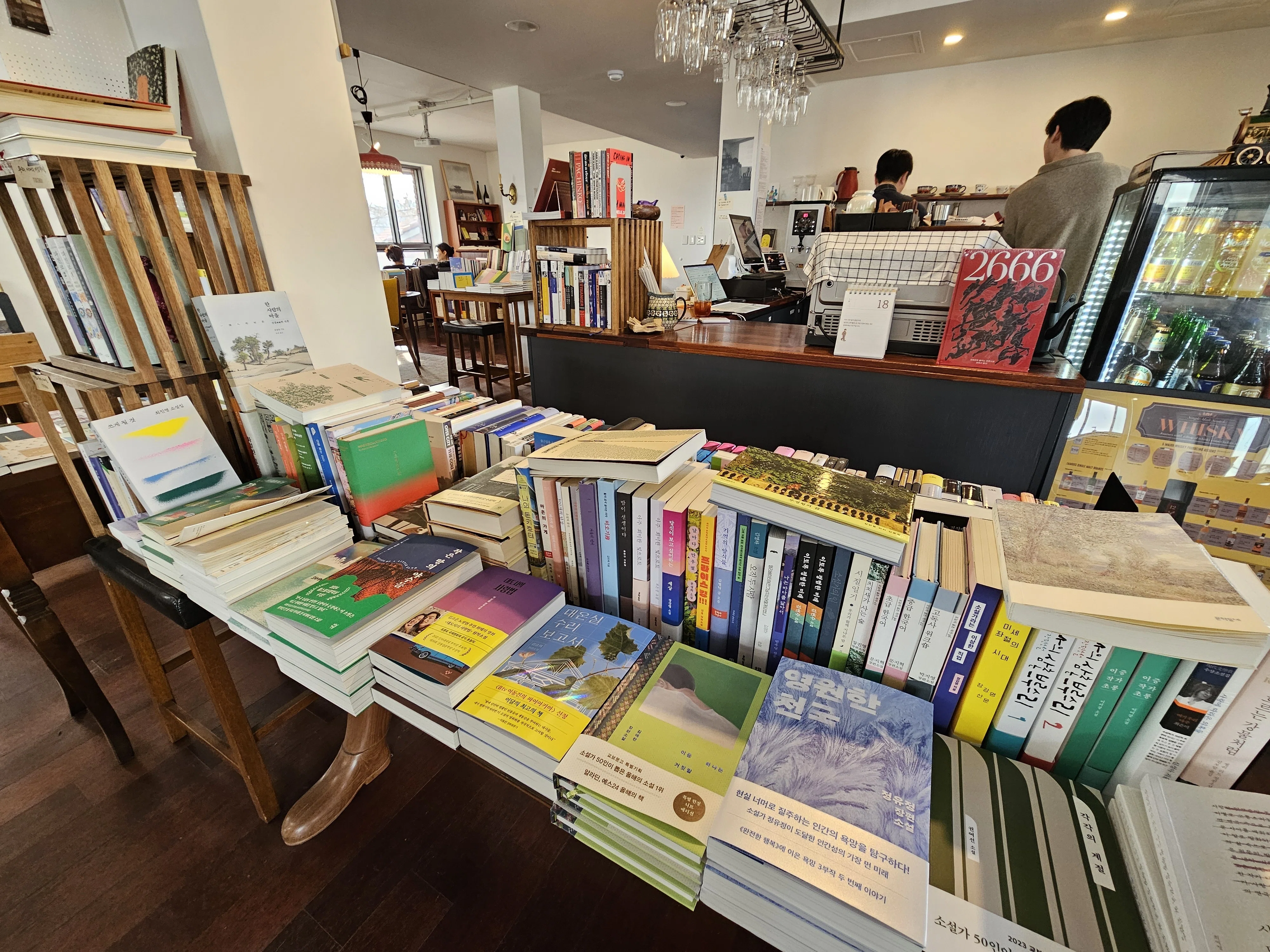 2》韓国の独立系書店「북살롱 텍스트북（Booksalon Textbook）」訪問記