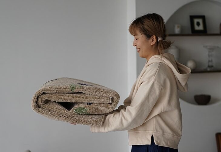 思わず一目惚れ！ブルーベリーモチーフのラグ、マット｜cucan 商品紹介