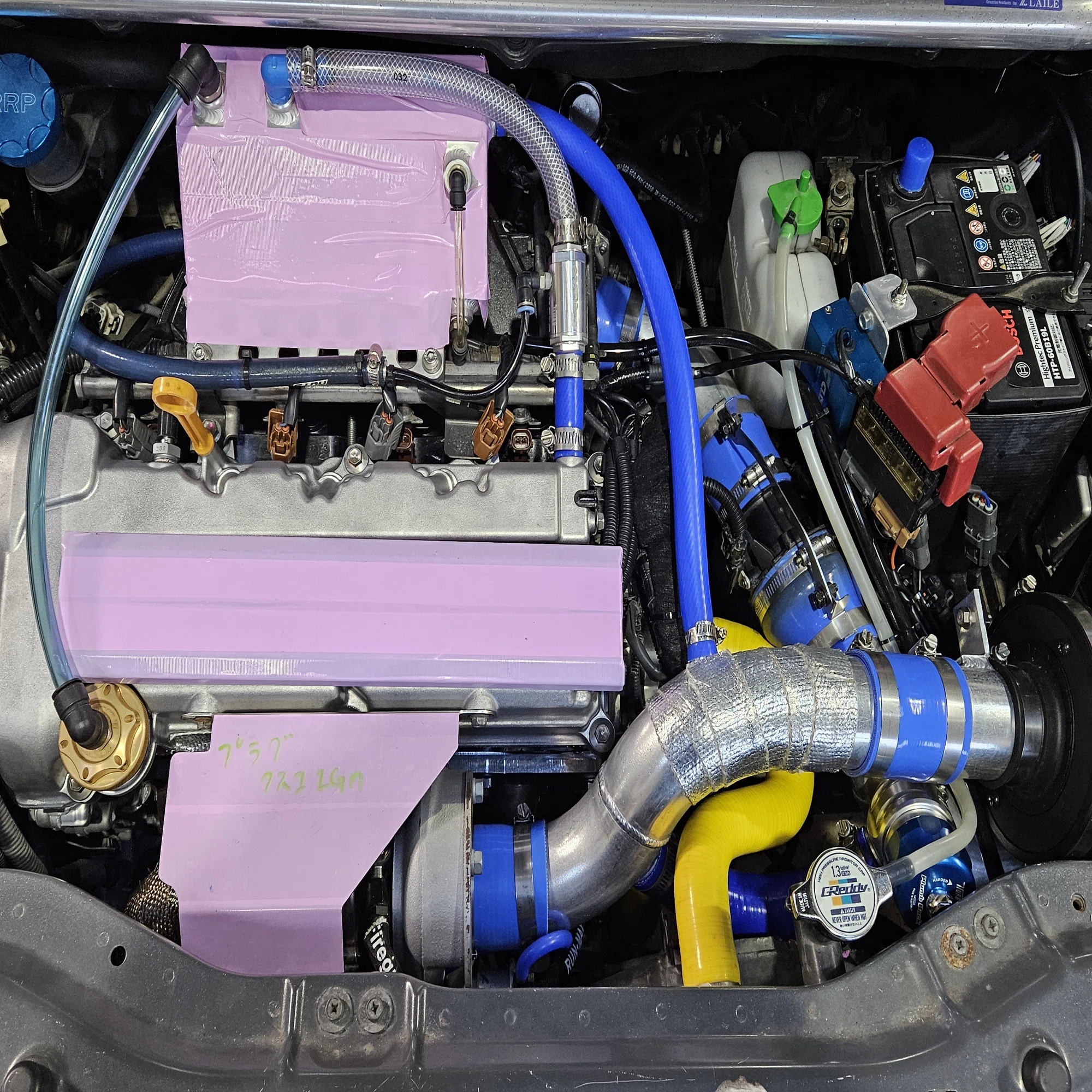 ZC32S スイフトスポーツ用トラスト製ボルトオンターボキットが車両に 