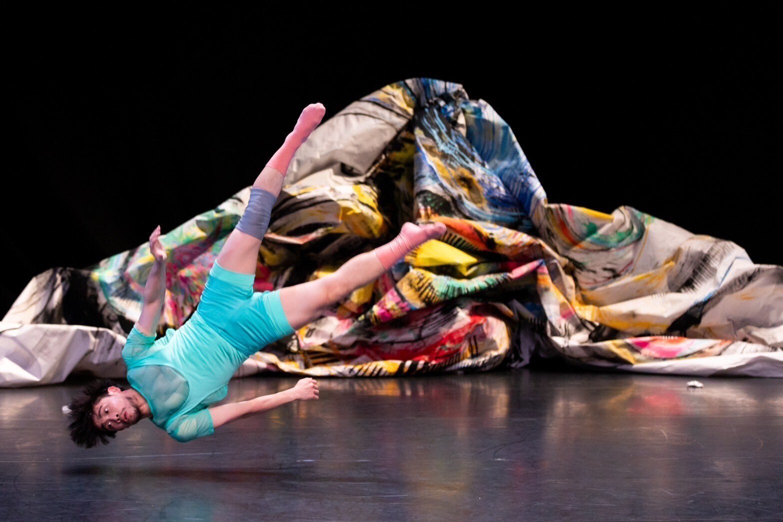 そろそろ残り少なく（´-`）【インド布絵】「GARWA DANCE」／送料込